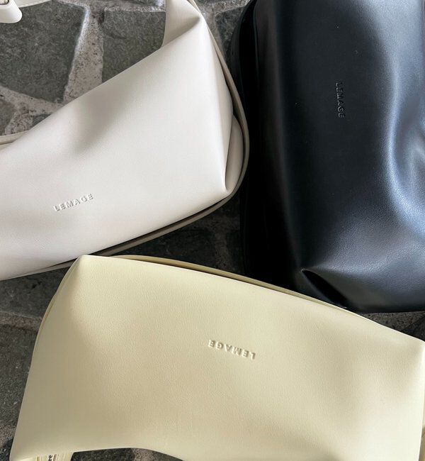  「【新色キャメル/人気のため再入荷/軽量/大容量】ロールハンドルバッグ」|トートバッグ|