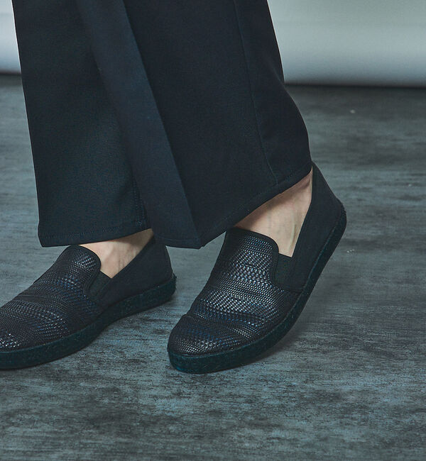 alfredoBANNISTER「【berevere別注】エラスティック 編込みパターン スリッポン」|スニーカー|ブラック