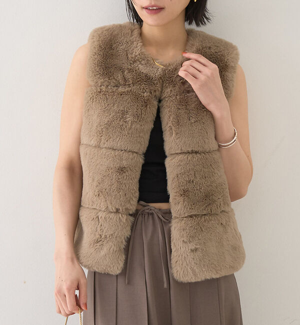 Rouge vif「エコファージレ」|ダウンベスト・ベスト|ベージュ