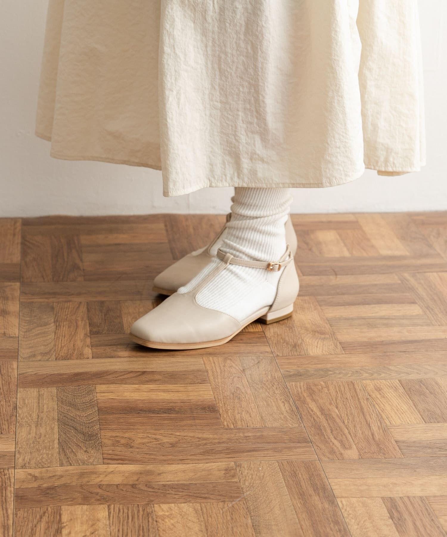 URBAN RESEARCH DOORS「Tストラップパンプス」|パンプス|