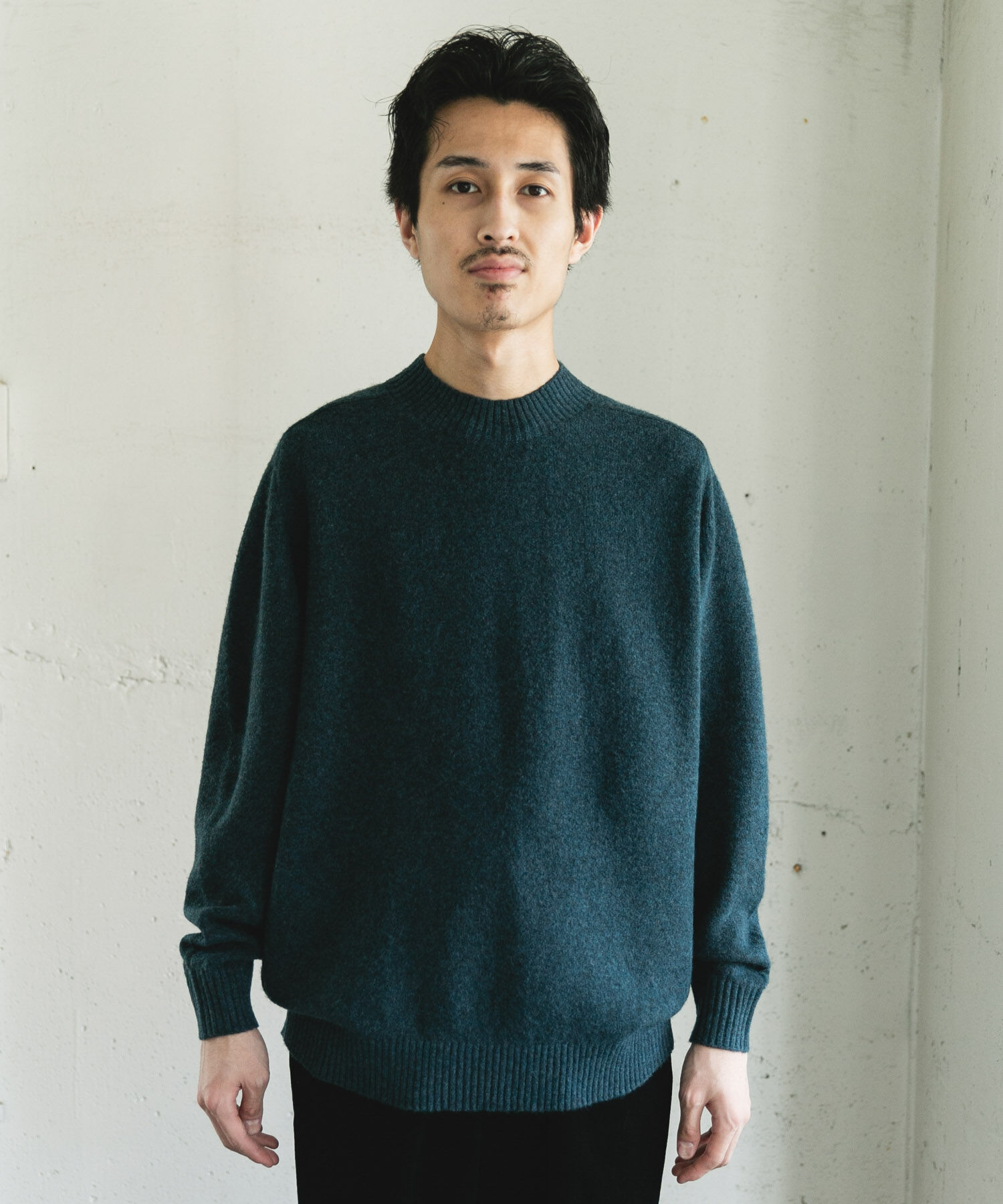 URBAN RESEARCH DOORS「ウール混もちもちハイネックニット」|ニット・セーター|