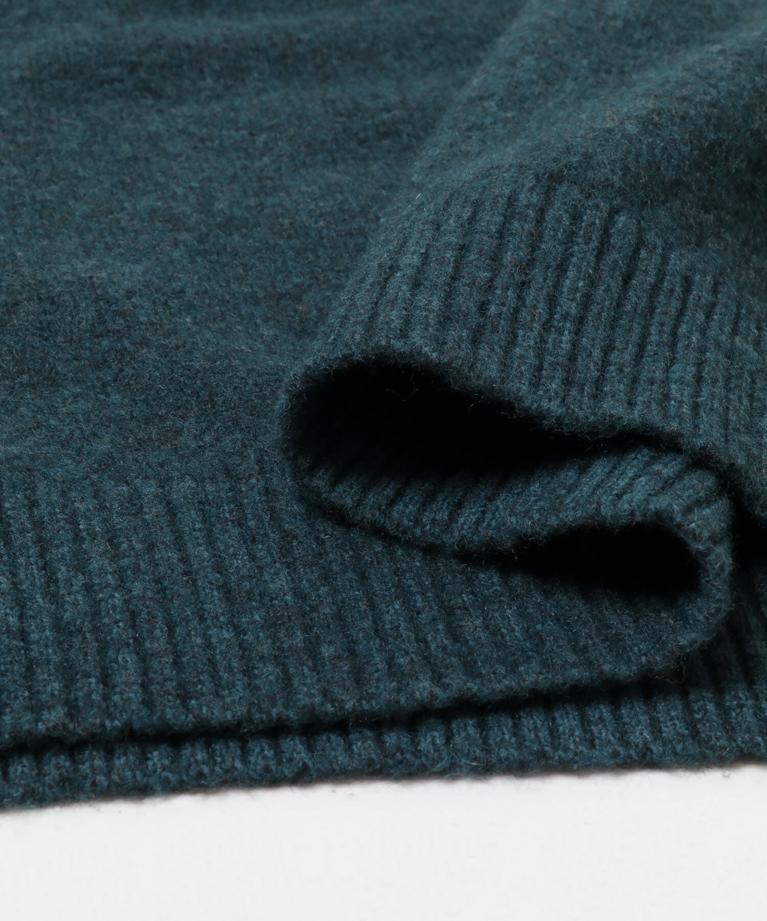 URBAN RESEARCH DOORS「ウール混もちもちハイネックニット」|ニット・セーター|