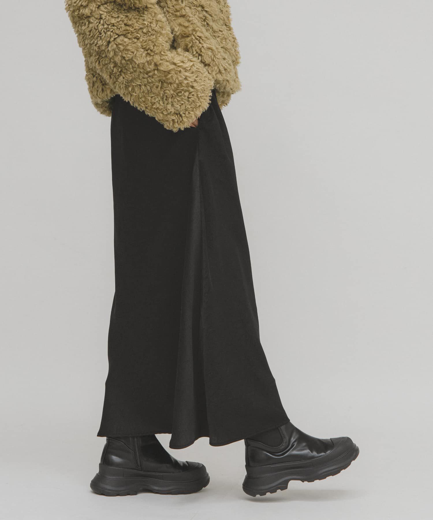  「クラッシュサテンナロースカート」|スカート|