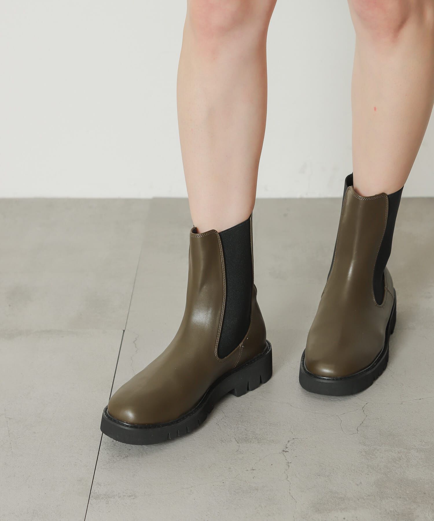 SENSE OF PLACE by URBAN RESEARCH「『軽量ソール採用』トラックソールサイドゴアブーツ」|ショートブーツ|