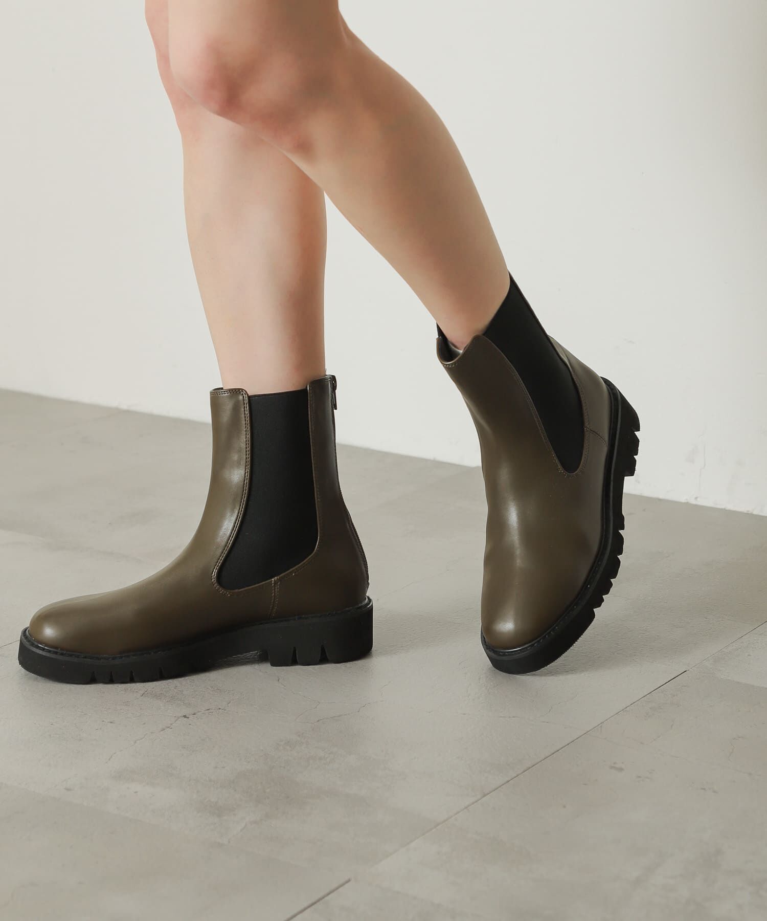 SENSE OF PLACE by URBAN RESEARCH「『軽量ソール採用』トラックソールサイドゴアブーツ」|ショートブーツ|