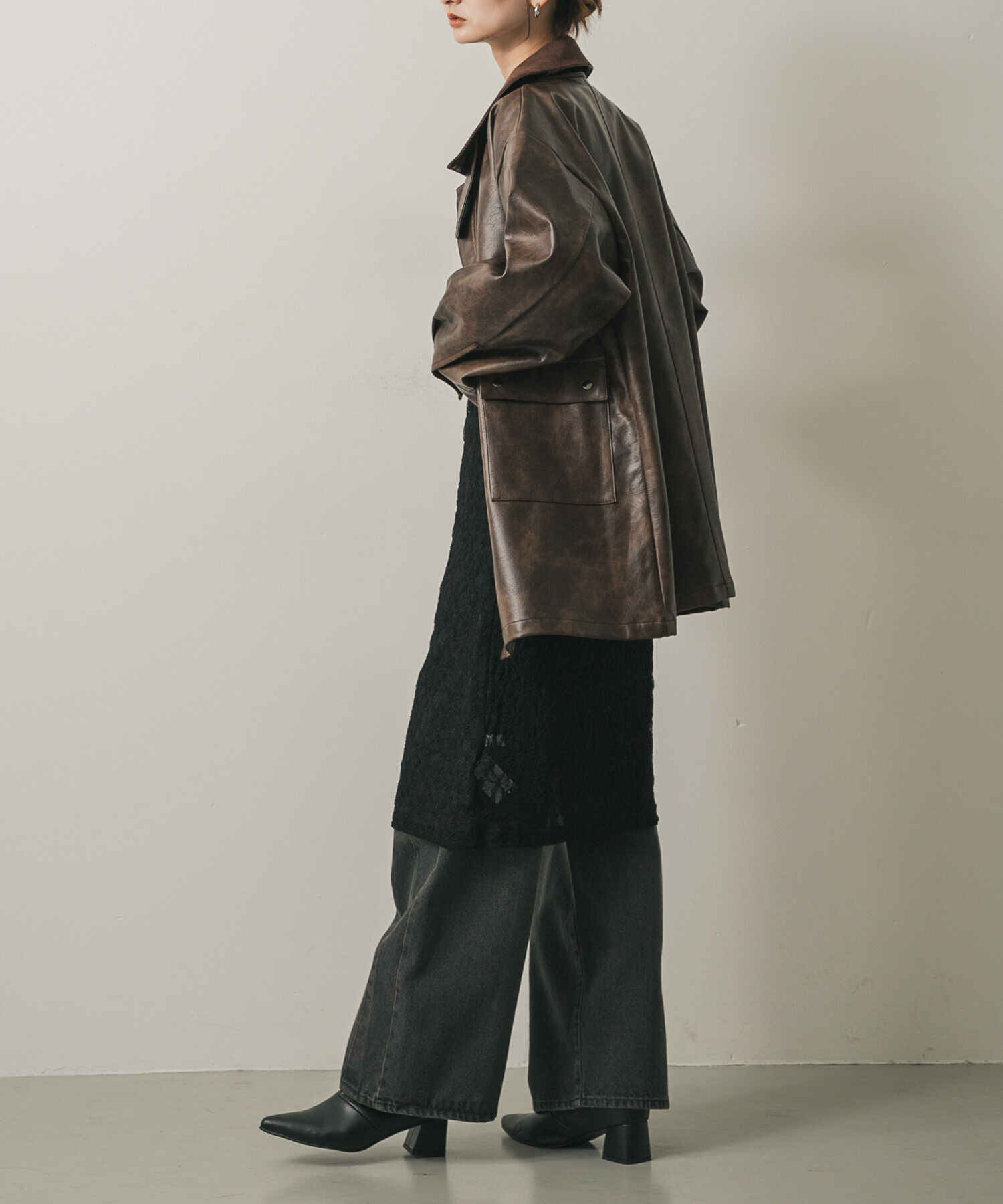 SENSE OF PLACE by URBAN RESEARCH「バックオープンレイヤードレースワンピース」|ワンピース|ブラック