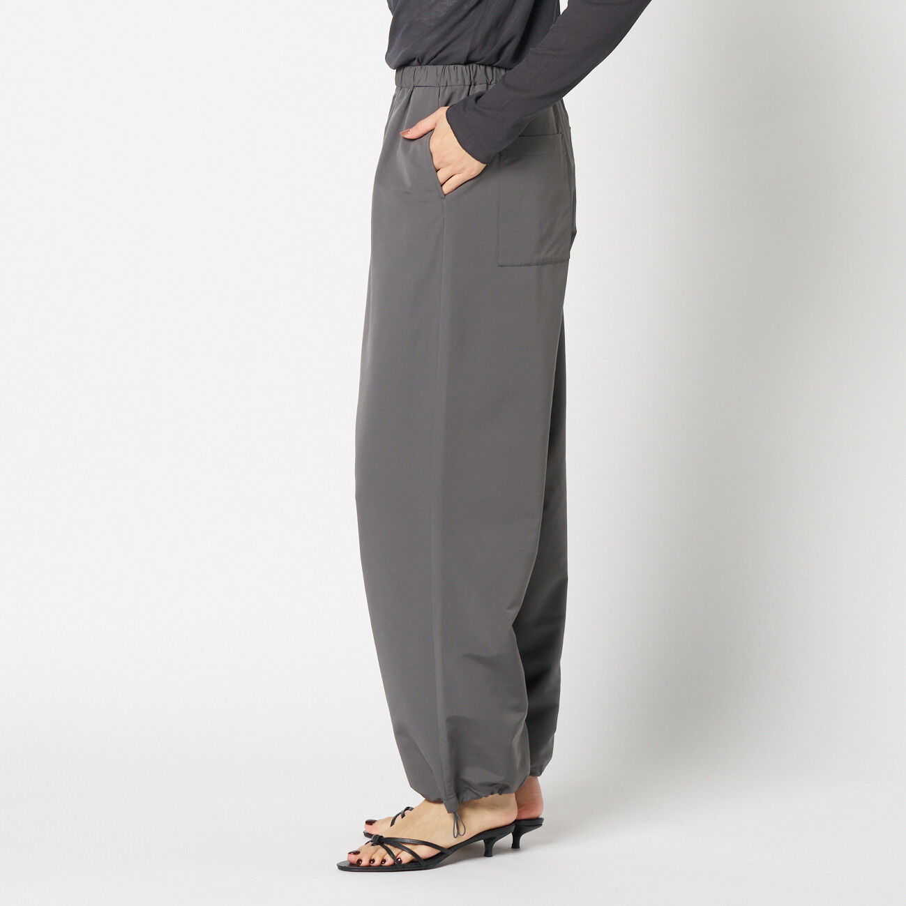 HELIOPOLE「HELIOPOLE PARACHUTE PANTS」|チノ|