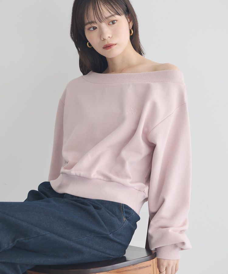 earth music&ecology「ショート丈ワンポイント刺繍オフショルスウェット」|スウェット・ジャージ|Pink
