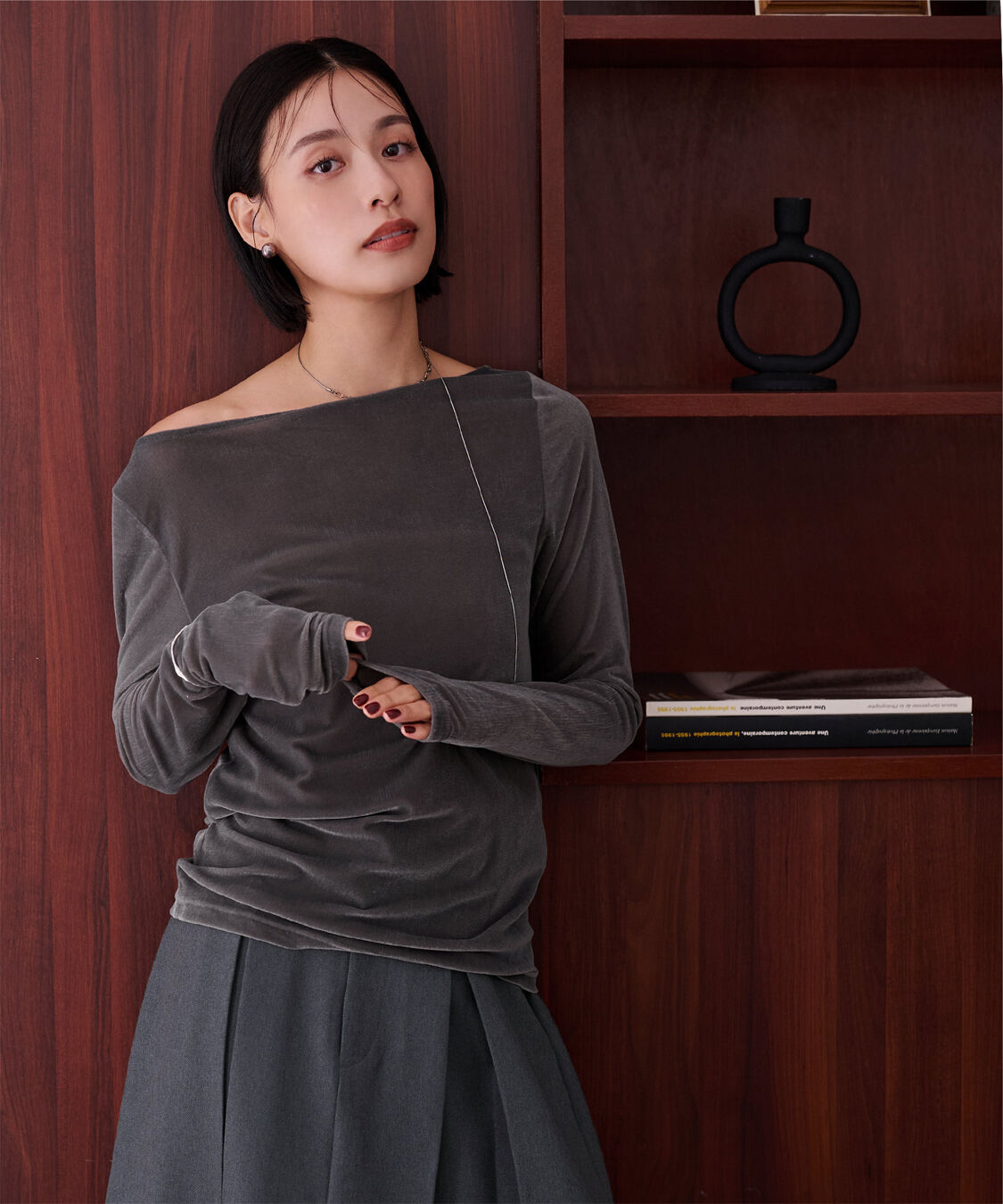 ur's「【黒川翼さんコラボアイテム】2wayボートネックベロアトップス」|Tシャツ・カットソー|