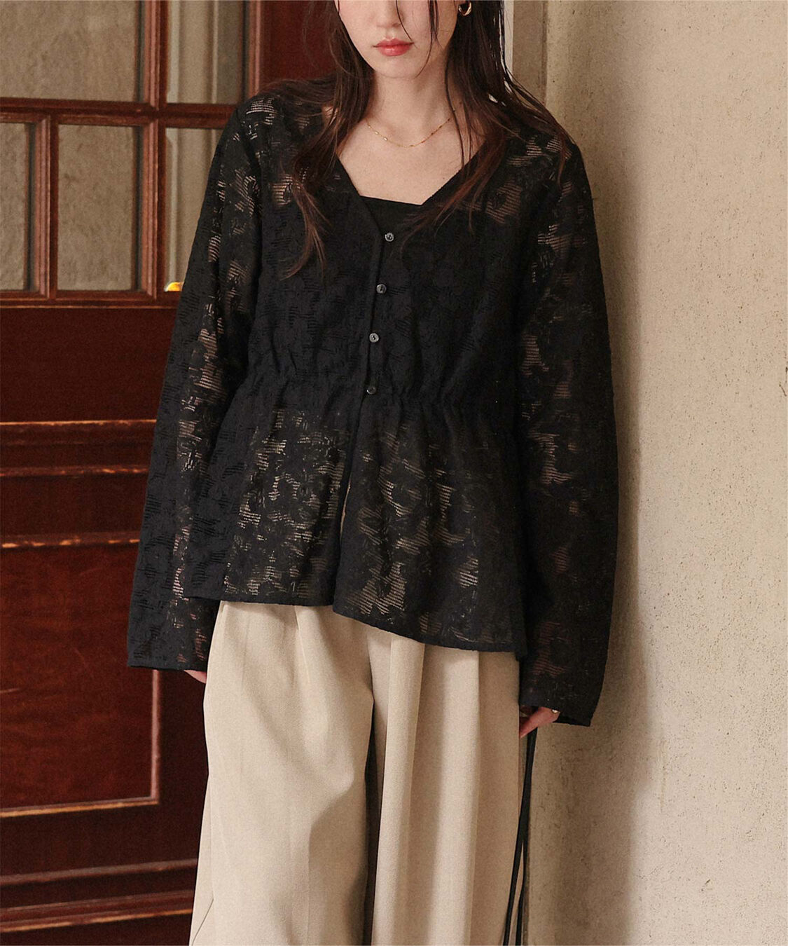 titivate「Vネックペプラムデザインレースブラウス」|シャツ・ブラウス|