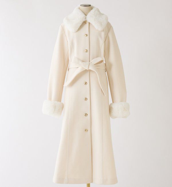  「【サイズ展開あり】襟/袖ファーマルチリボンロングコート」|その他|