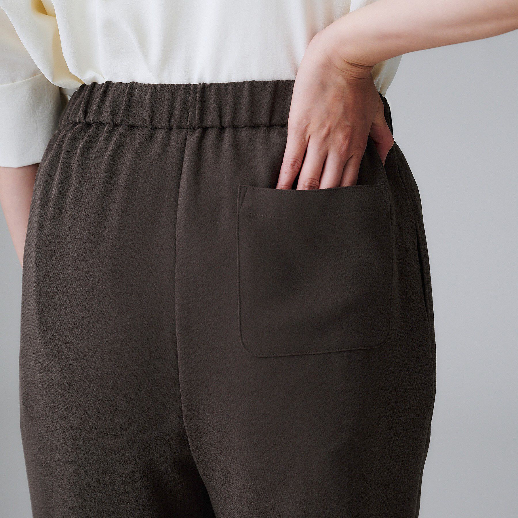 UNTITLED「【吸水速乾/ウエストゴム】バックサテン ジョグパンツ」|その他|