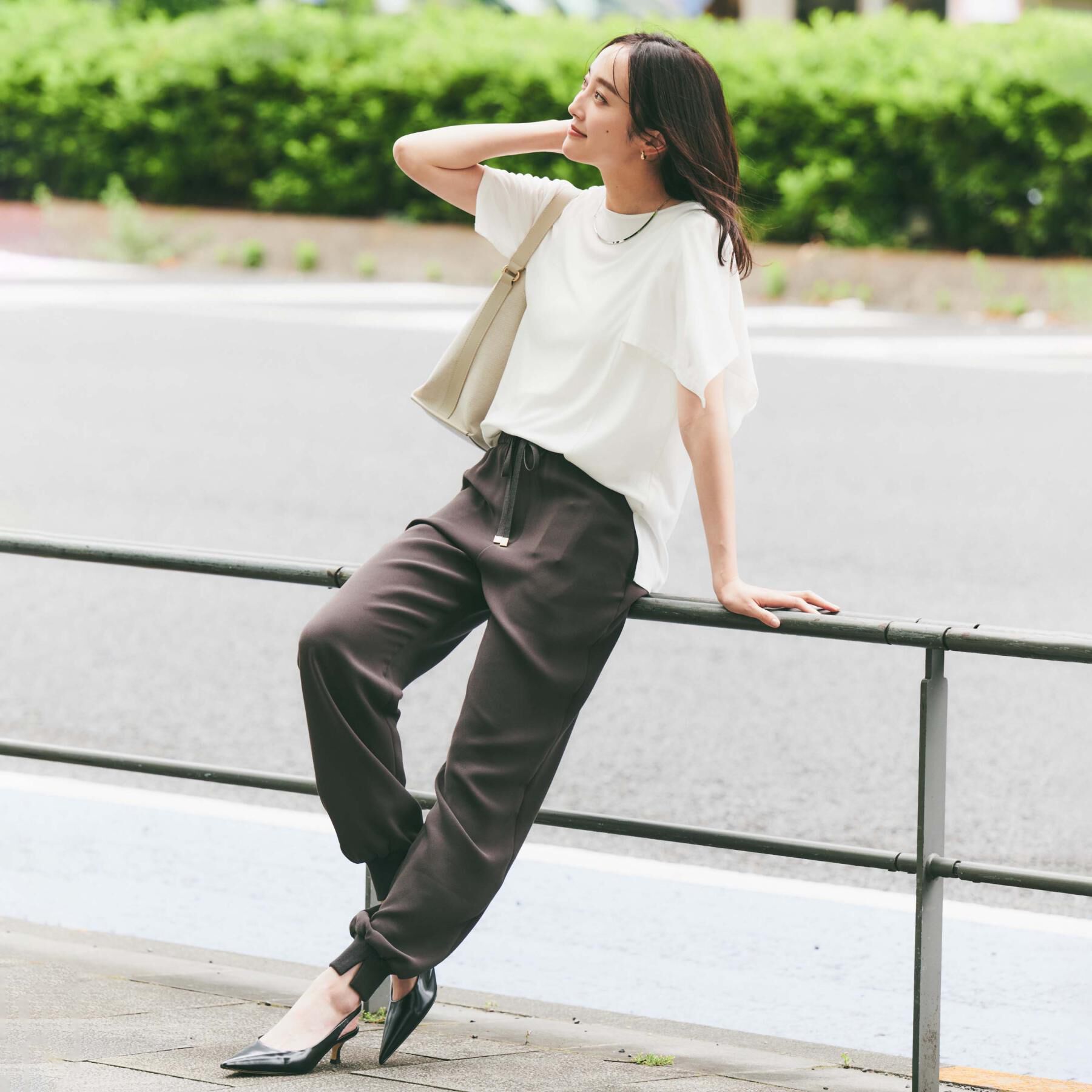 UNTITLED「【吸水速乾/ウエストゴム】バックサテン ジョグパンツ」|その他|