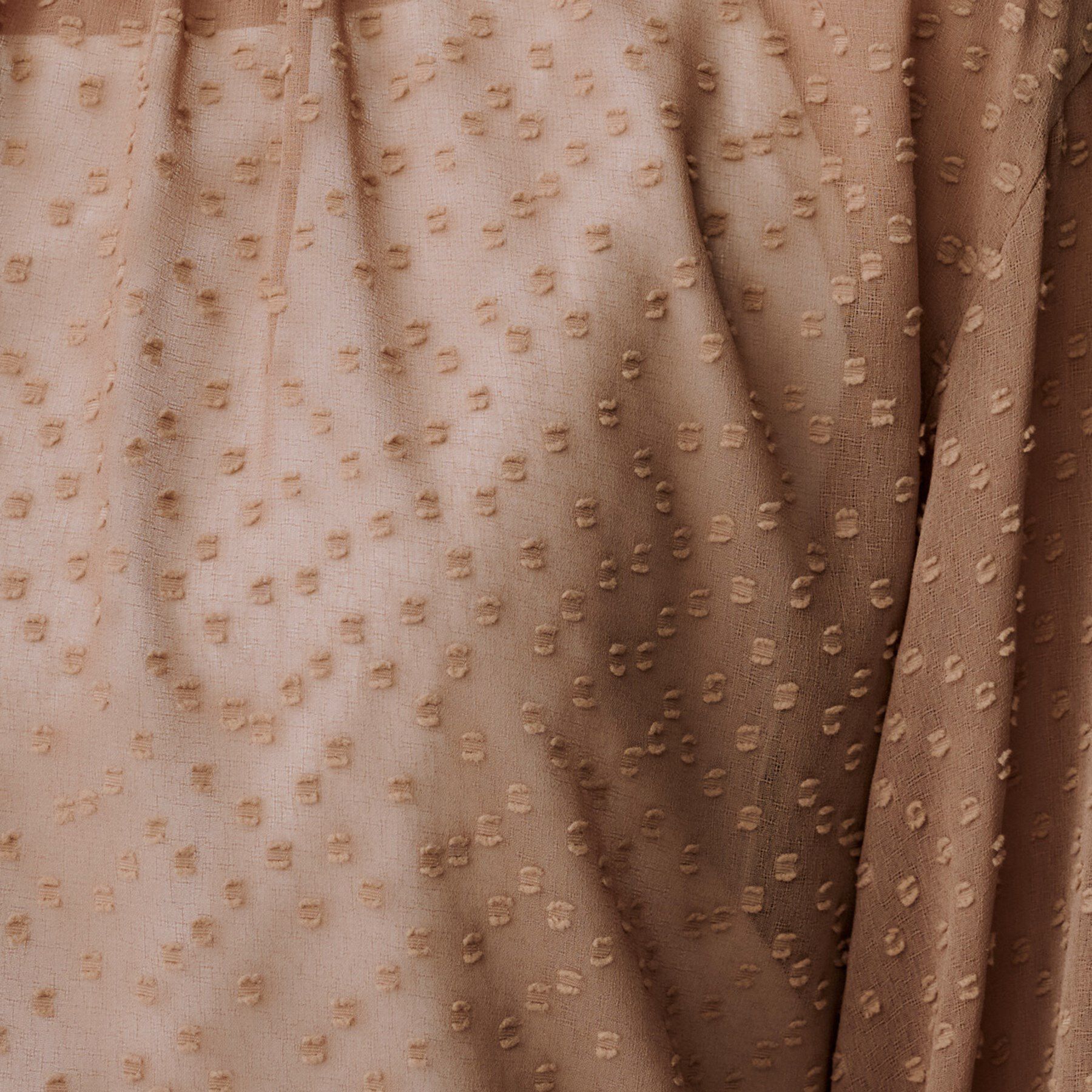 UNTITLED「【重ね着やスーツインナーに/シアー】ドットジャカード ブラウス」|シャツ・ブラウス|