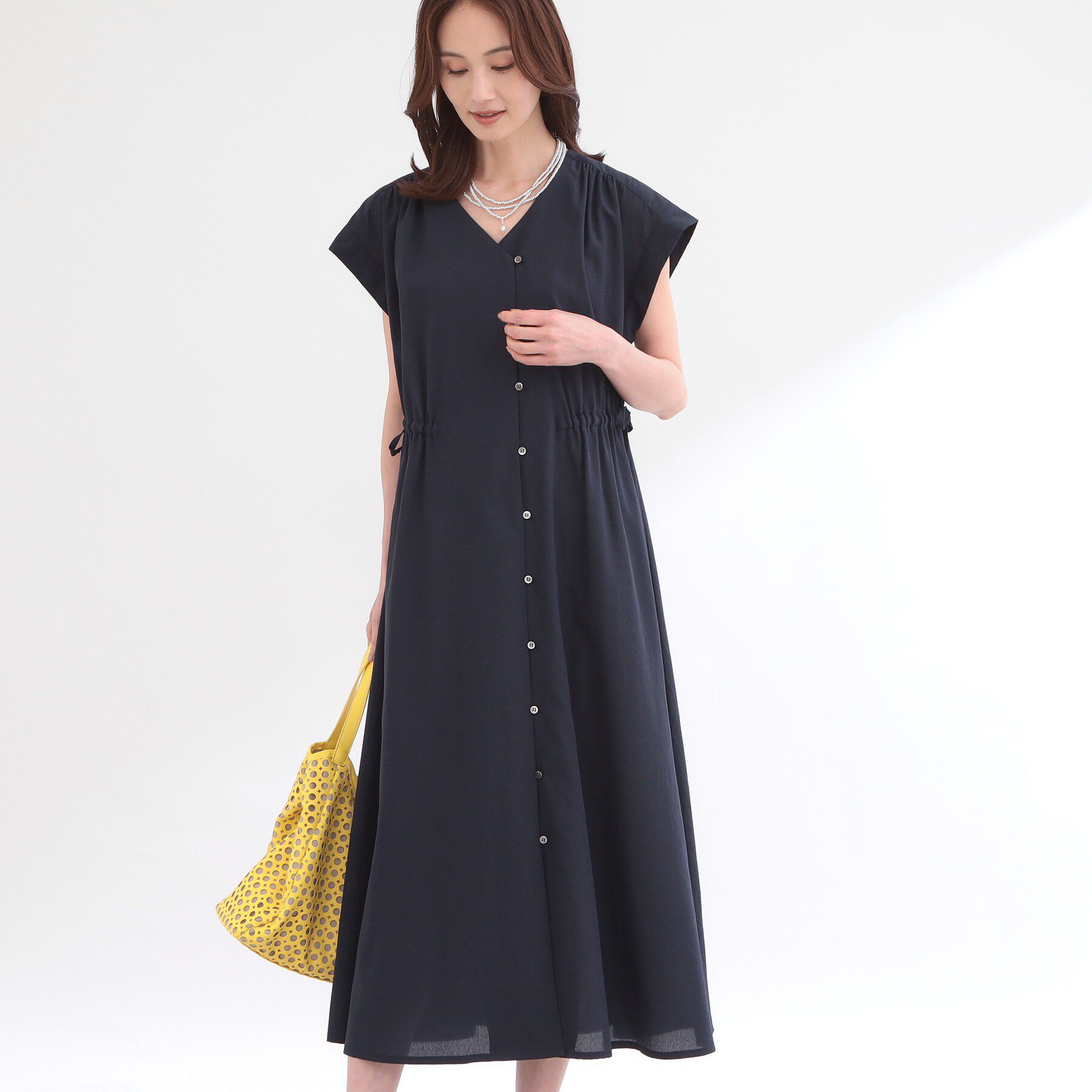 Reflect「【通気性あり／涼しい／マシンウォッシャブル】フロントボタンワンピース」|ワンピース|