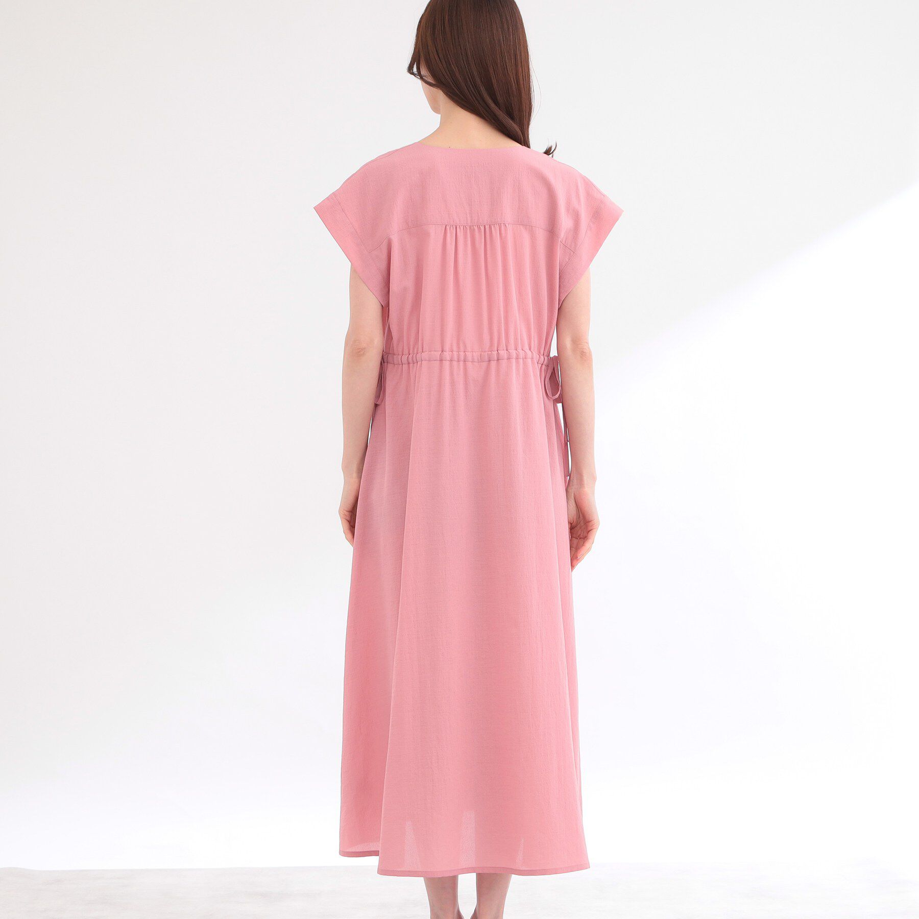 Reflect「【通気性あり／涼しい／マシンウォッシャブル】フロントボタンワンピース」|ワンピース|