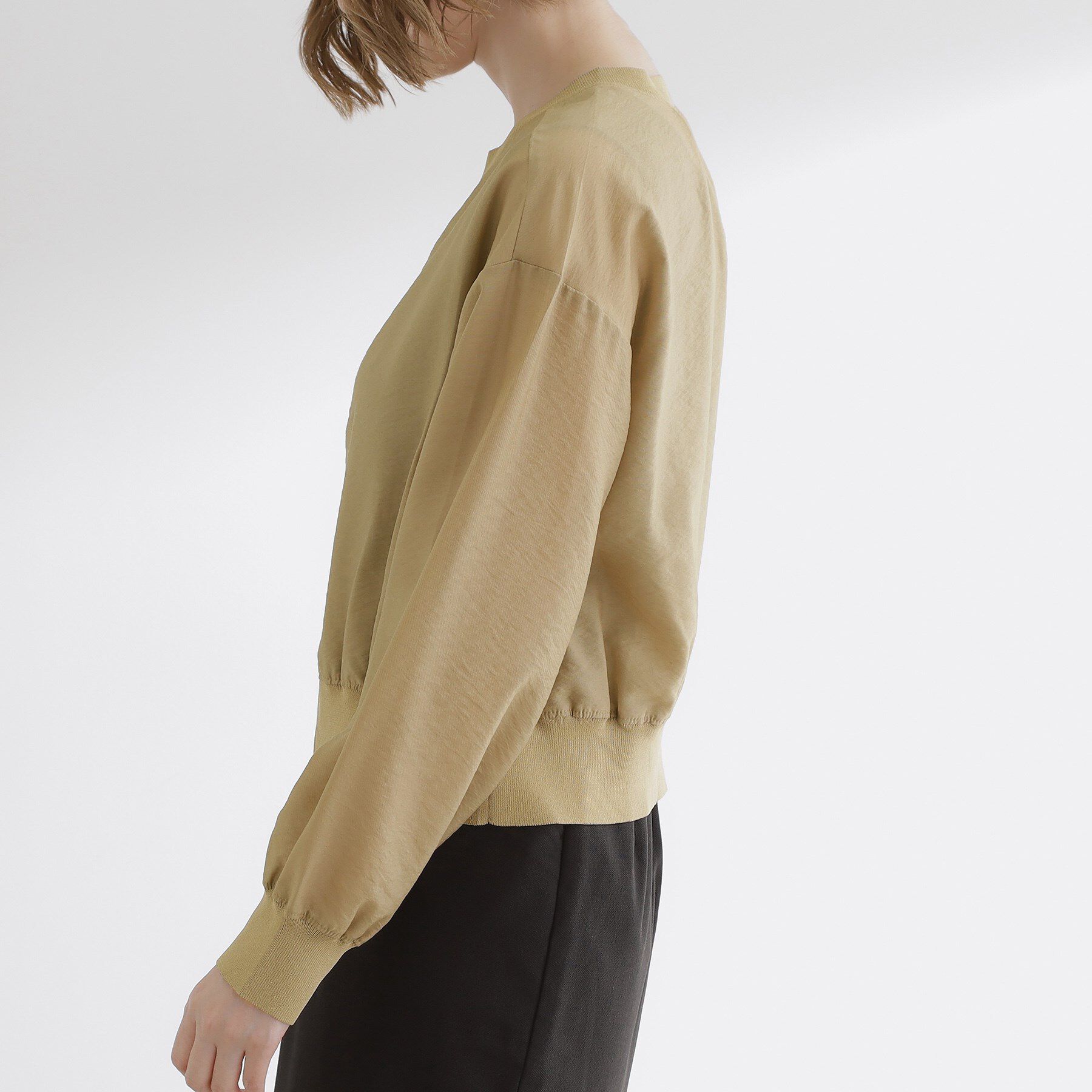 grove「軽やかに秋先取り　ブルゾン感覚で着られるカーディガン」|ブルゾン・スタジャン|