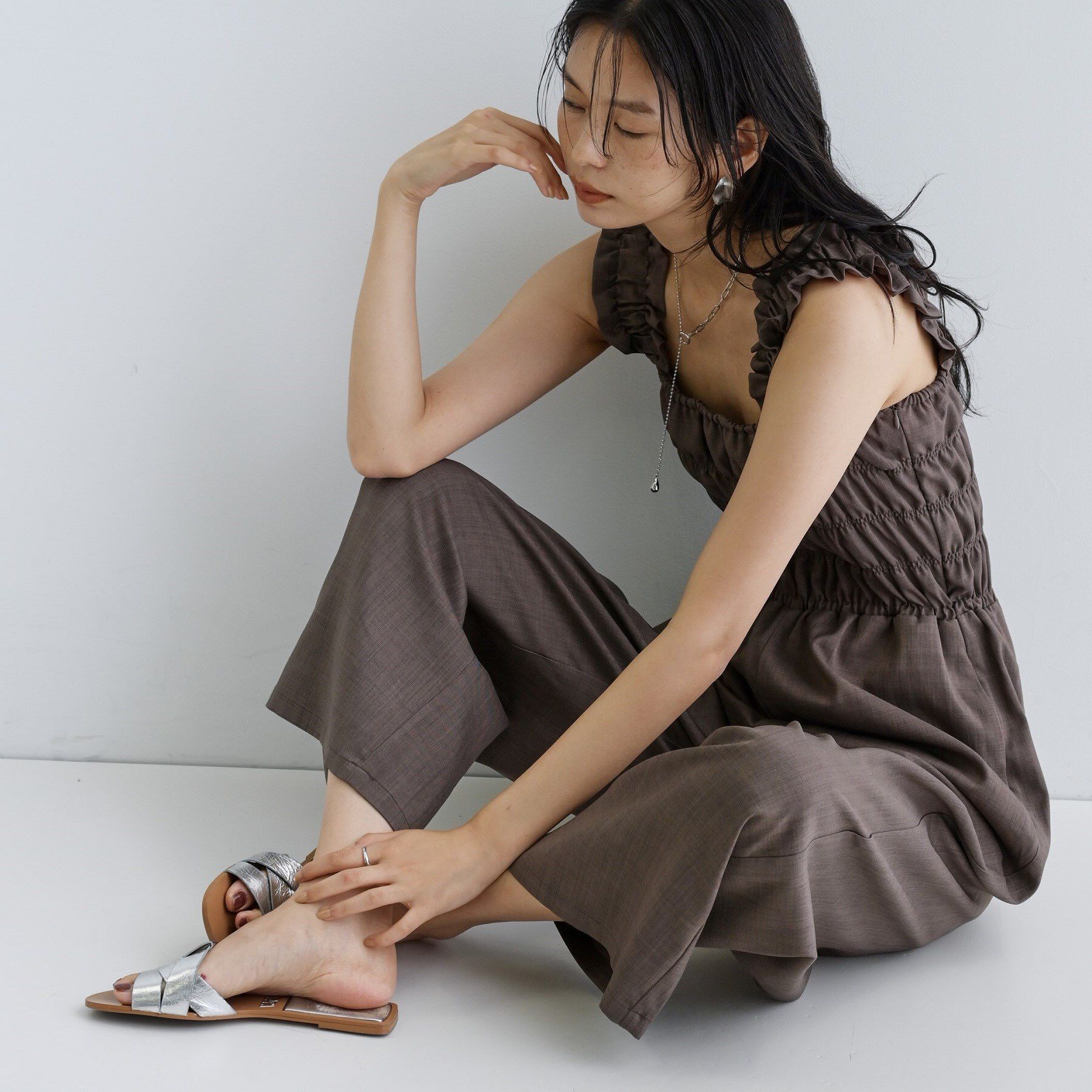 GALLEST「【一部店舗限定】ショルダーシャーリングサロペット」|オールインワン|