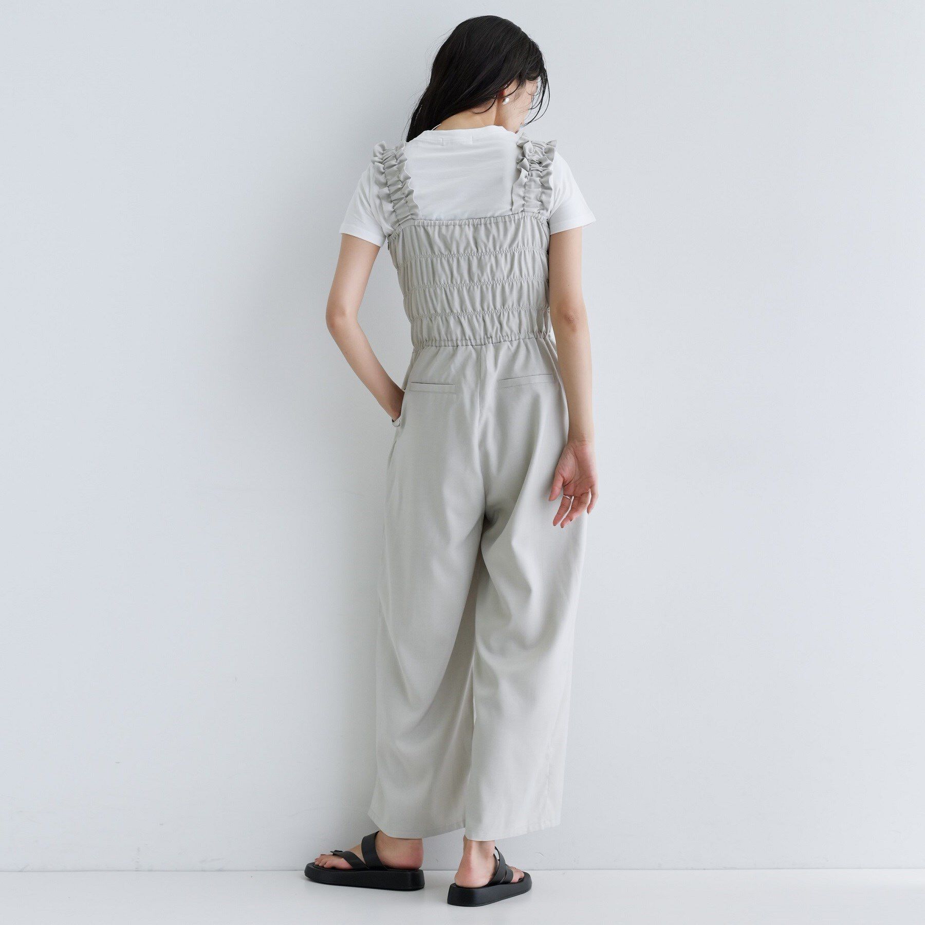 GALLEST「【一部店舗限定】ショルダーシャーリングサロペット」|オールインワン|