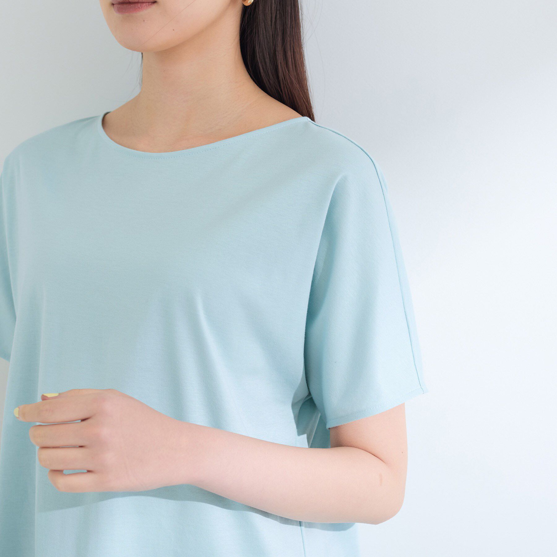 INDIVI「【インナーとしても活躍！】シンプルTシャツ」|Tシャツ・カットソー|