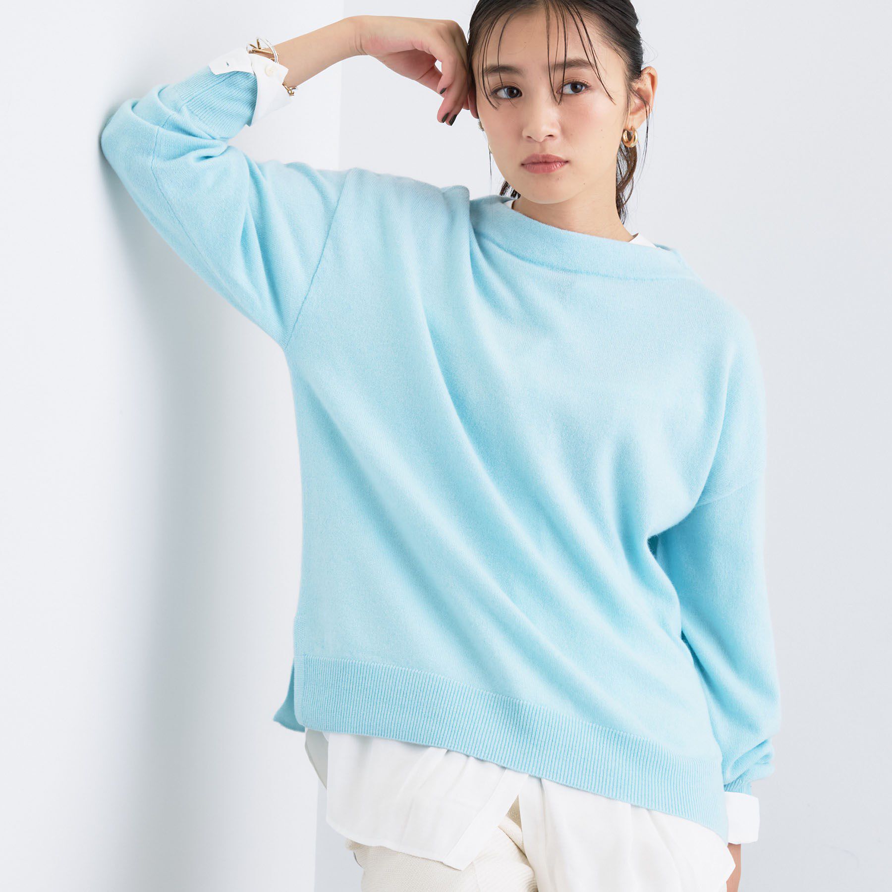 INDIVI「【洗える／カシミヤ混】ボトルネック ドルマンスリーブニット」|ニット・セーター|