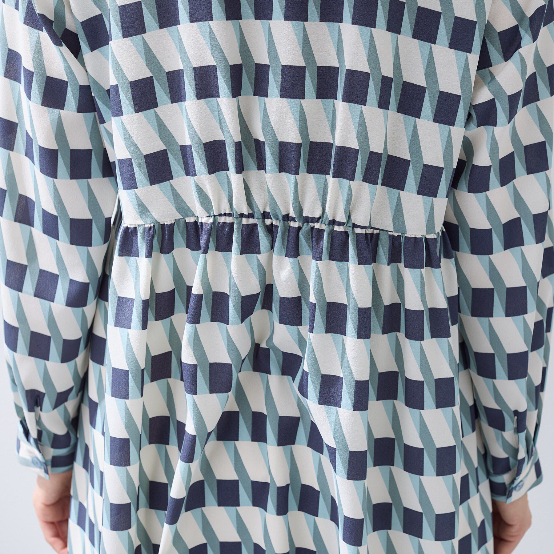 INDIVI「【洗える／2WAY】ベルト付き ジオメトリック柄 シャツワンピース」|ワンピース|