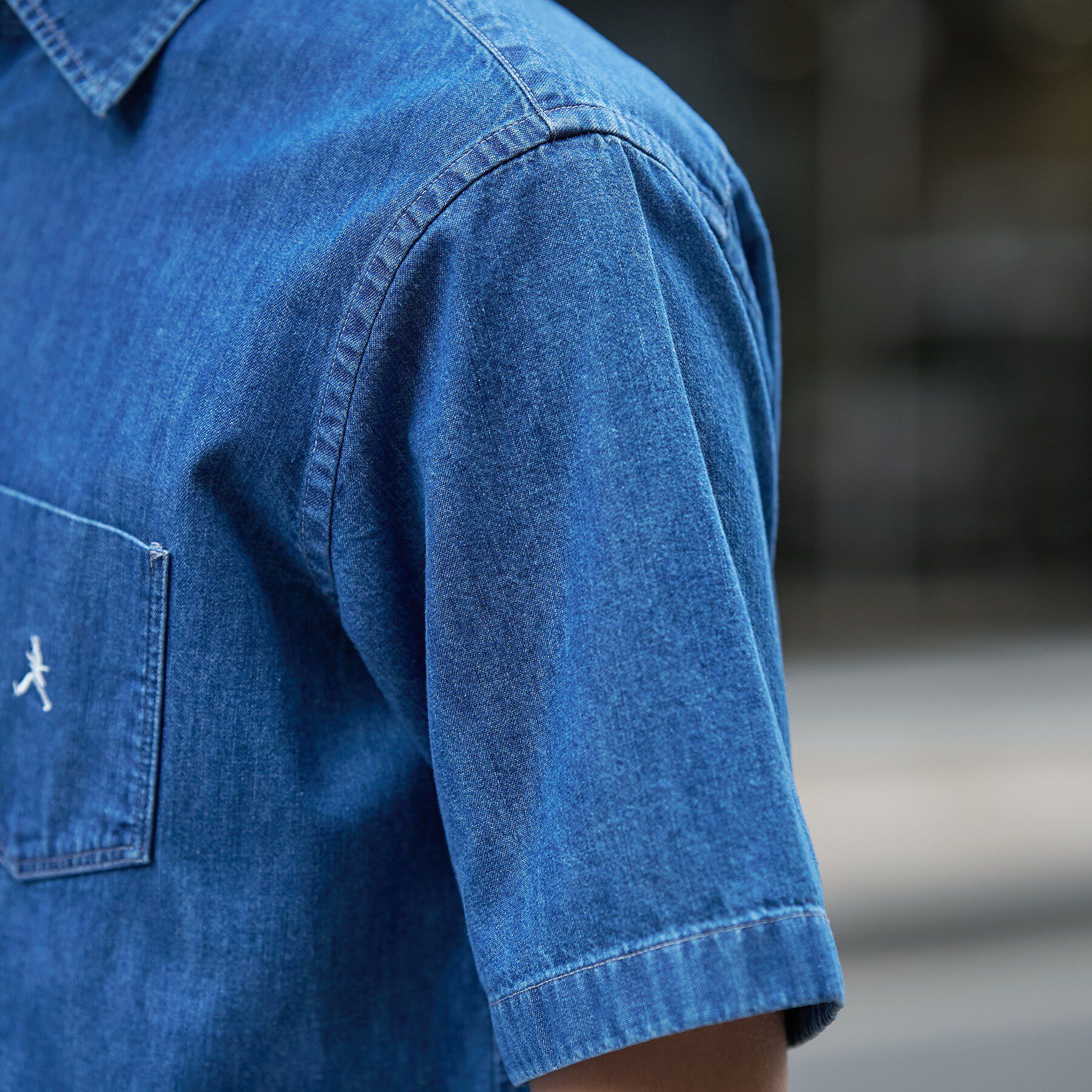 TAKEO KIKUCHI「【BOWLER HAT LABEL】ボーラーハットウォーカー刺繍 半袖デニムシャツ」|シャツ・ブラウス|