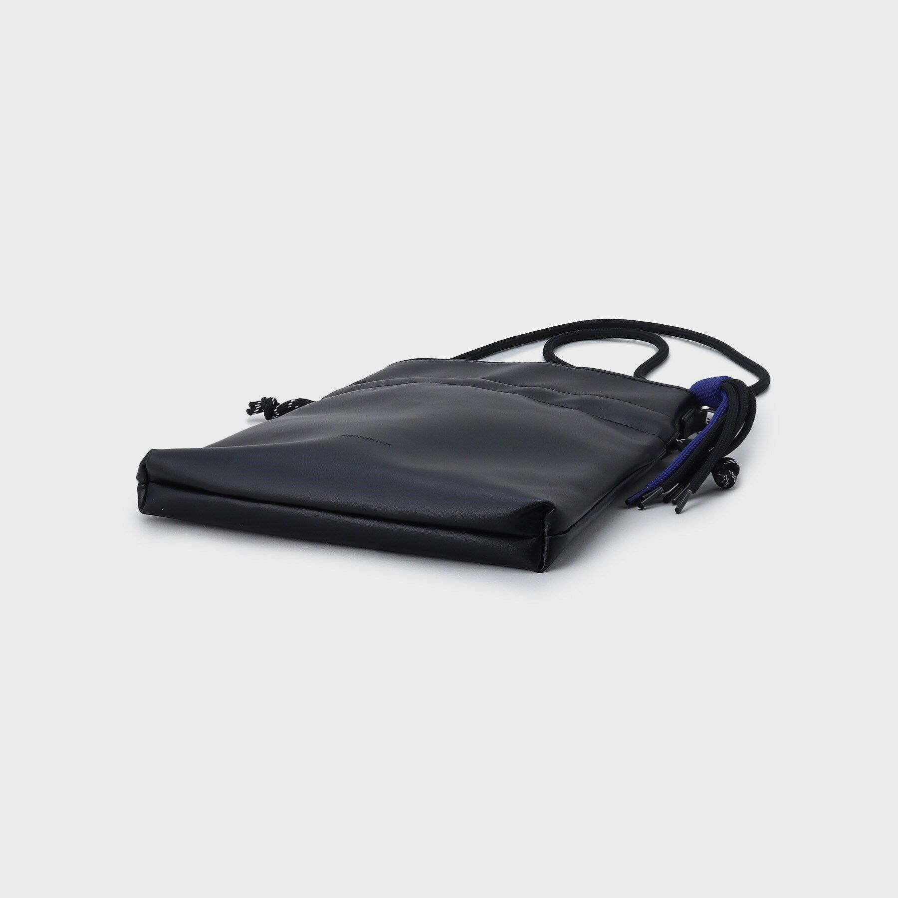 tk.TAKEO KIKUCHI「ADAMPATEK 別注 アソート巾着ショルダーバッグ」|ショルダー・メッセンジャー|