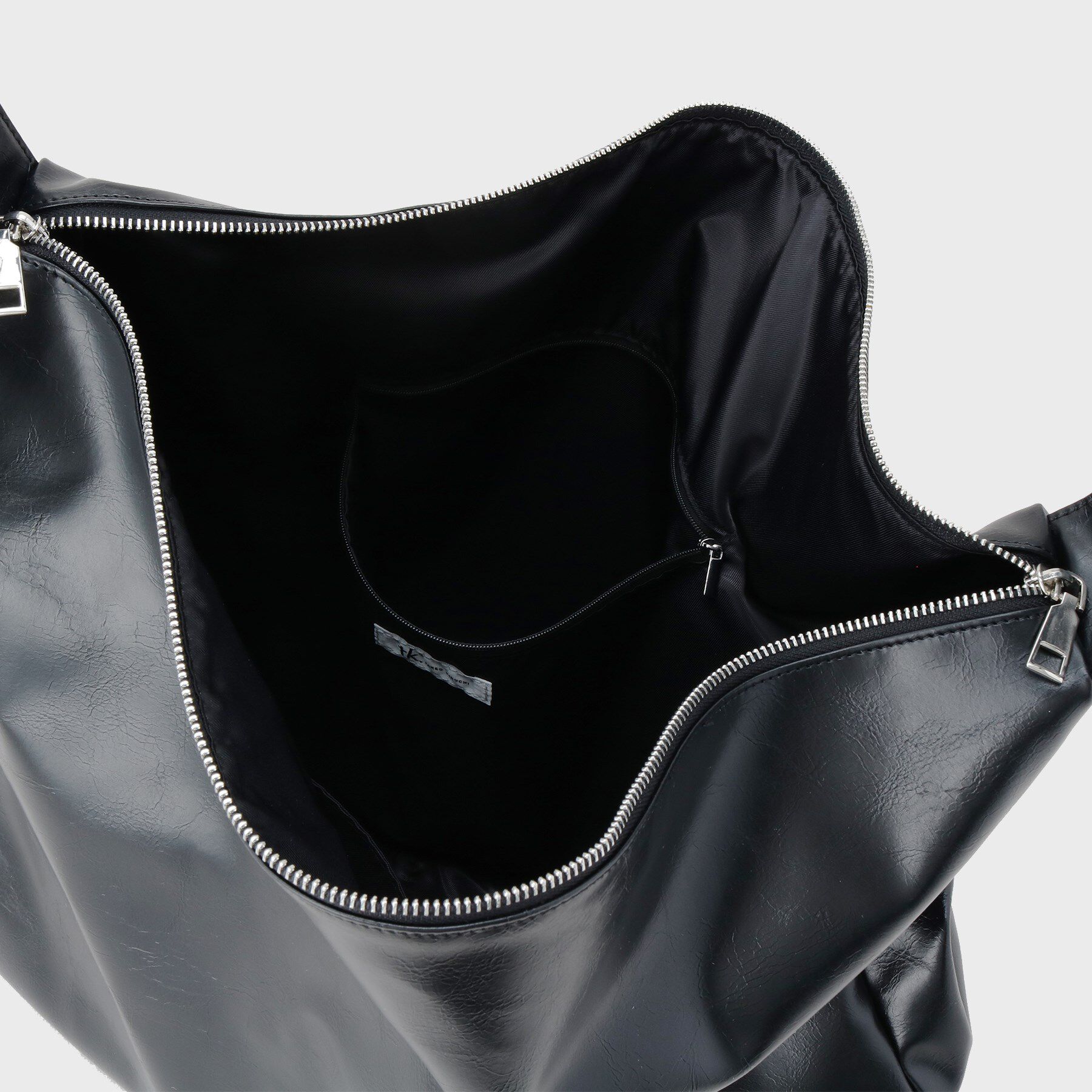 tk.TAKEO KIKUCHI「【累計12000個突破！！】ルーズビッグショルダーバッグ／たすき掛け／ビッグ／A4サイズ収納可能」|ショルダー・メッセンジャー|