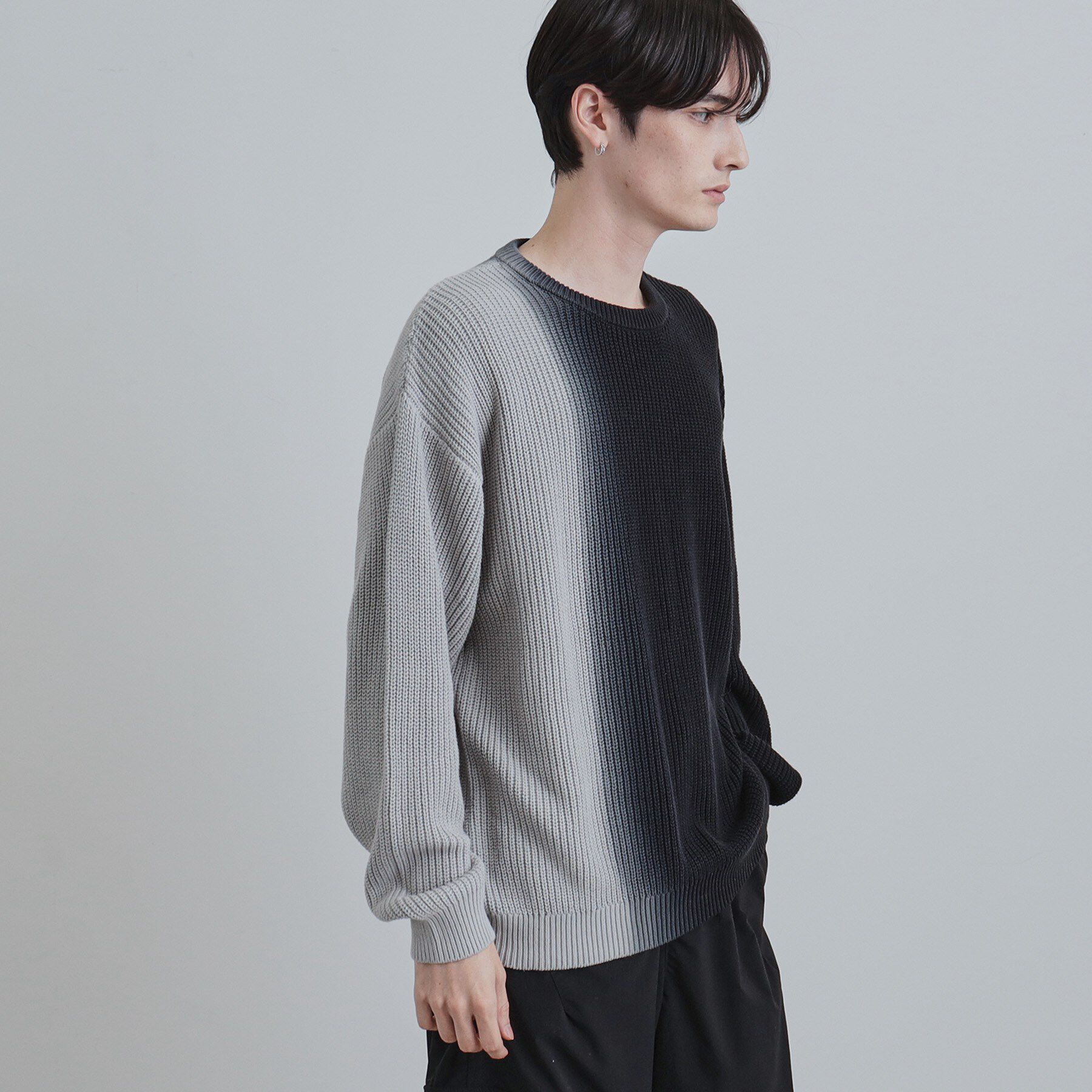 tk.TAKEO KIKUCHI「グラデダイニットプルオーバー」|ニット・セーター|ブラック(019)