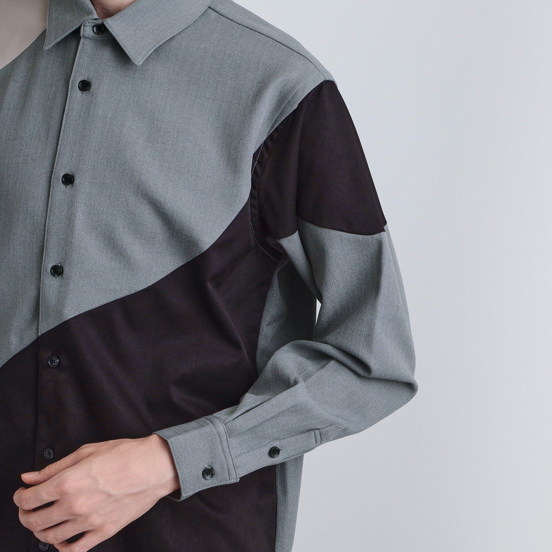 tk.TAKEO KIKUCHI「ヘリンボーンカーブスイッチシャツ」|シャツ・ブラウス|