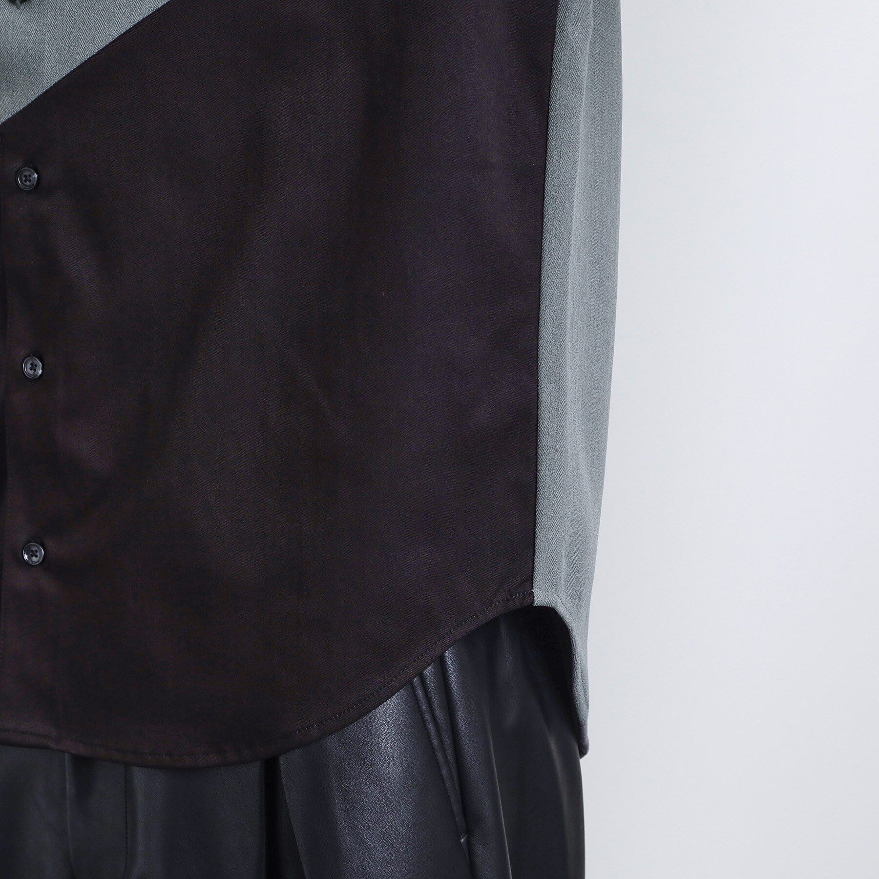 tk.TAKEO KIKUCHI「ヘリンボーンカーブスイッチシャツ」|シャツ・ブラウス|