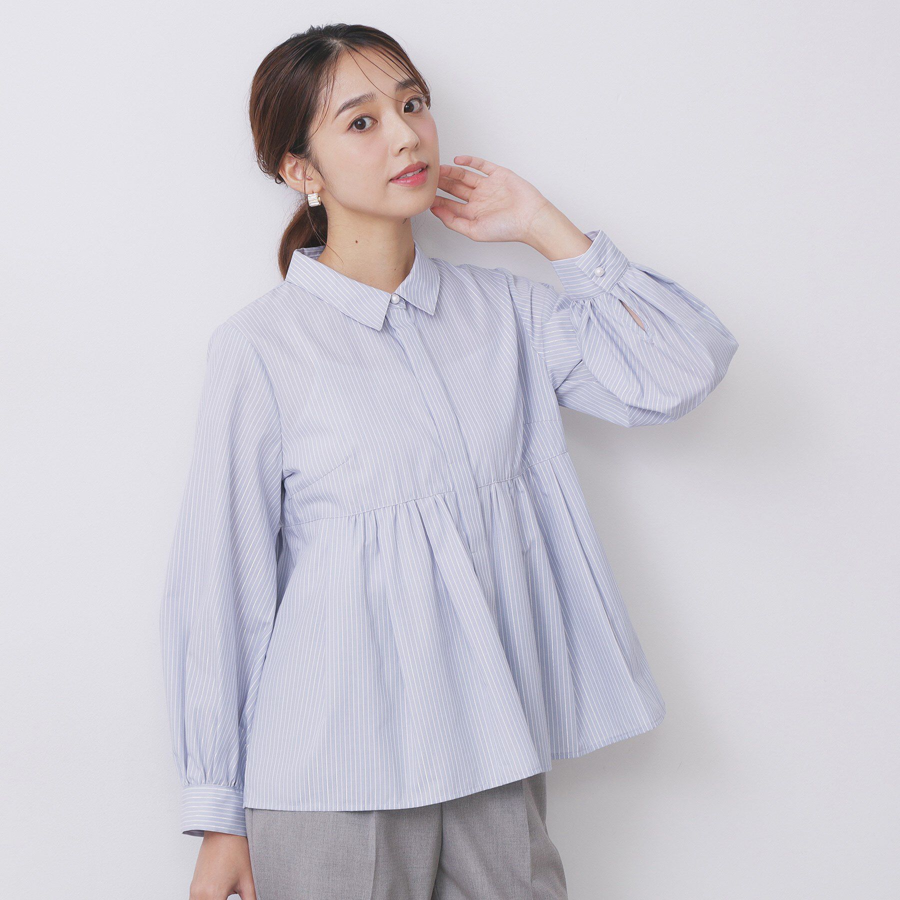 index「ラメストライプ衿付きペプラムブラウス【洗濯機OK/イージーアイロン/防シワ】《6col》」|シャツ・ブラウス|サックスブルー(39