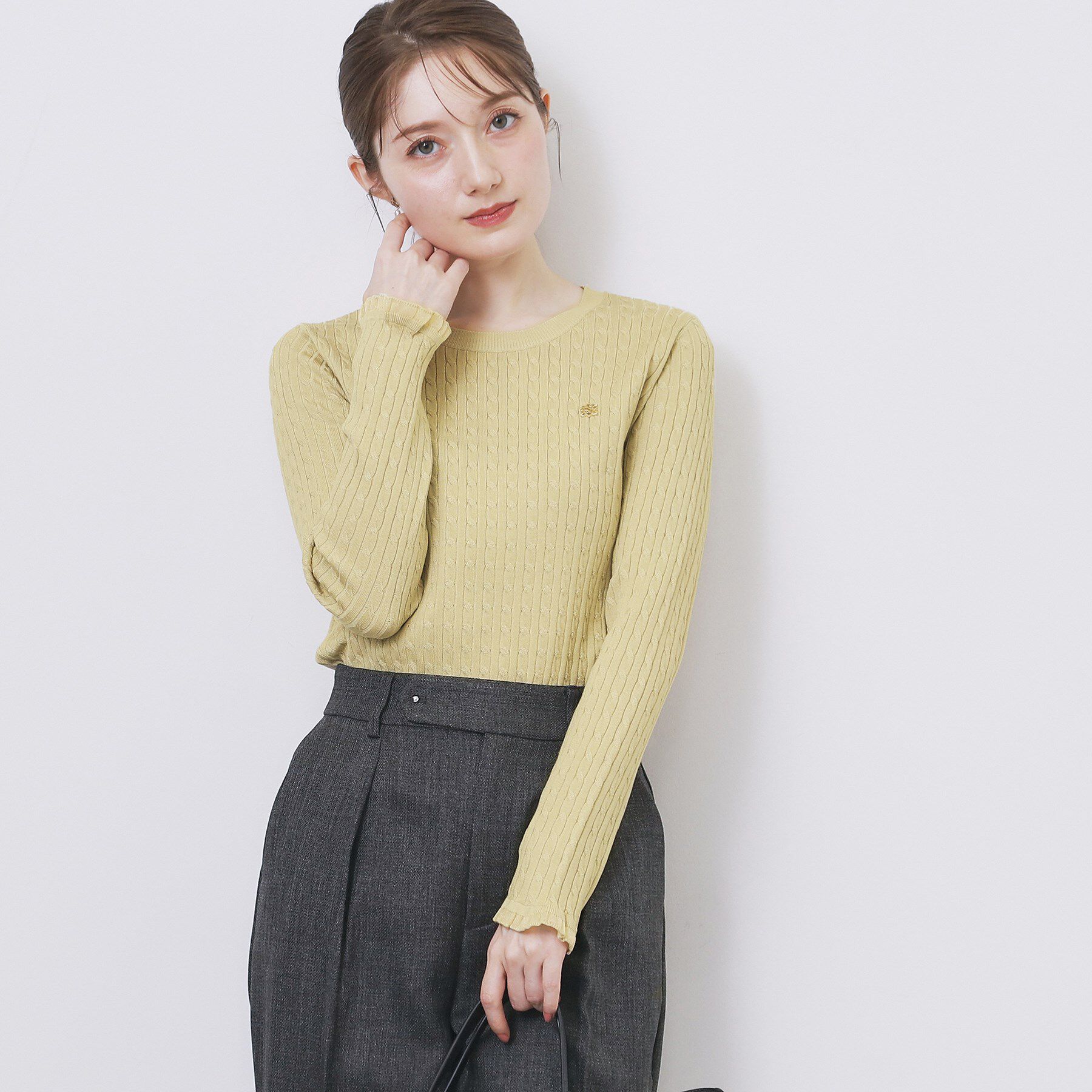 index「ゴールドプレート付きケーブルニット【洗濯機OK】」|ニット・セーター|