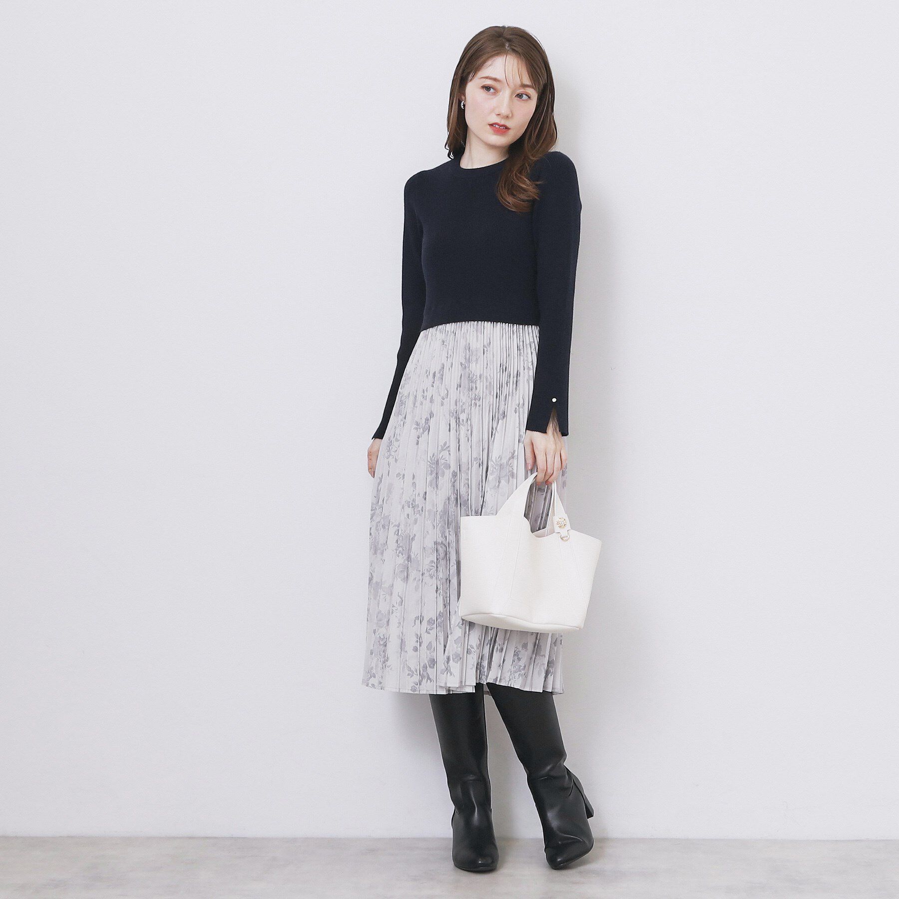 index「フラワープリーツドッキングニットワンピース【洗濯機OK】」|ワンピース|