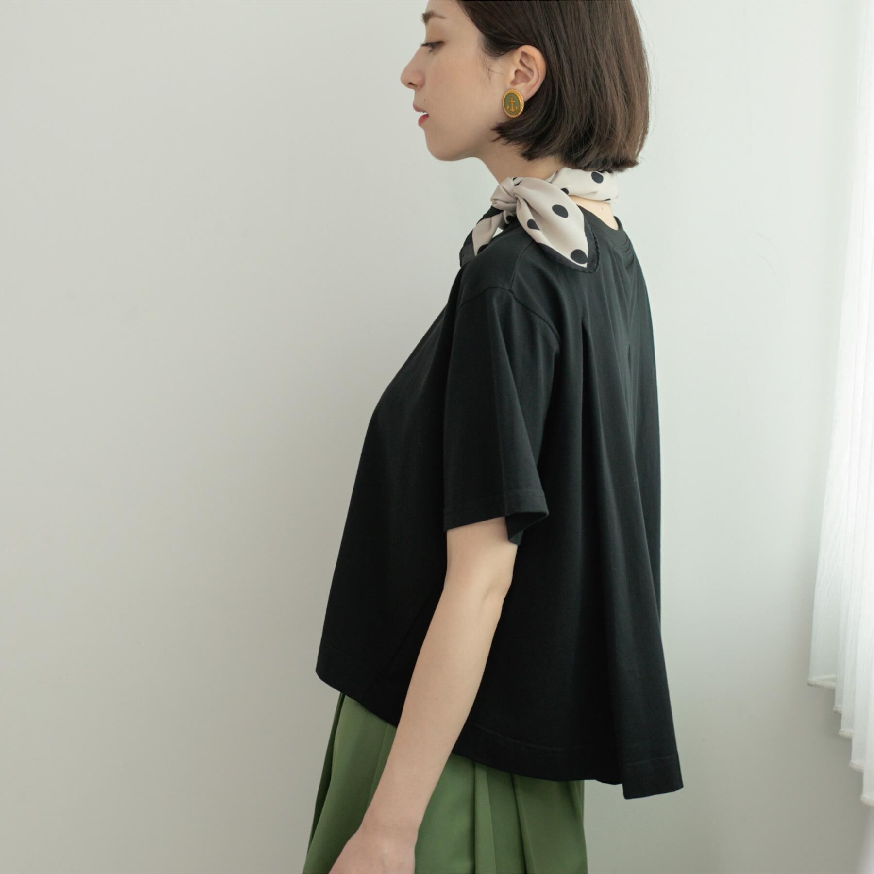 OPAQUE.CLIP「バックフレアショートTシャツ【洗濯機洗い可】」|Tシャツ・カットソー|