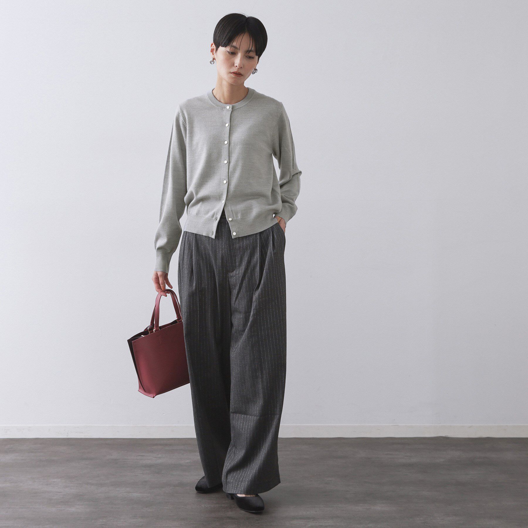 OPAQUE.CLIP「クルーニットカーディガン/エクストラファインメリノウール【THEシリーズ/洗濯機OK】」|カーディガン|