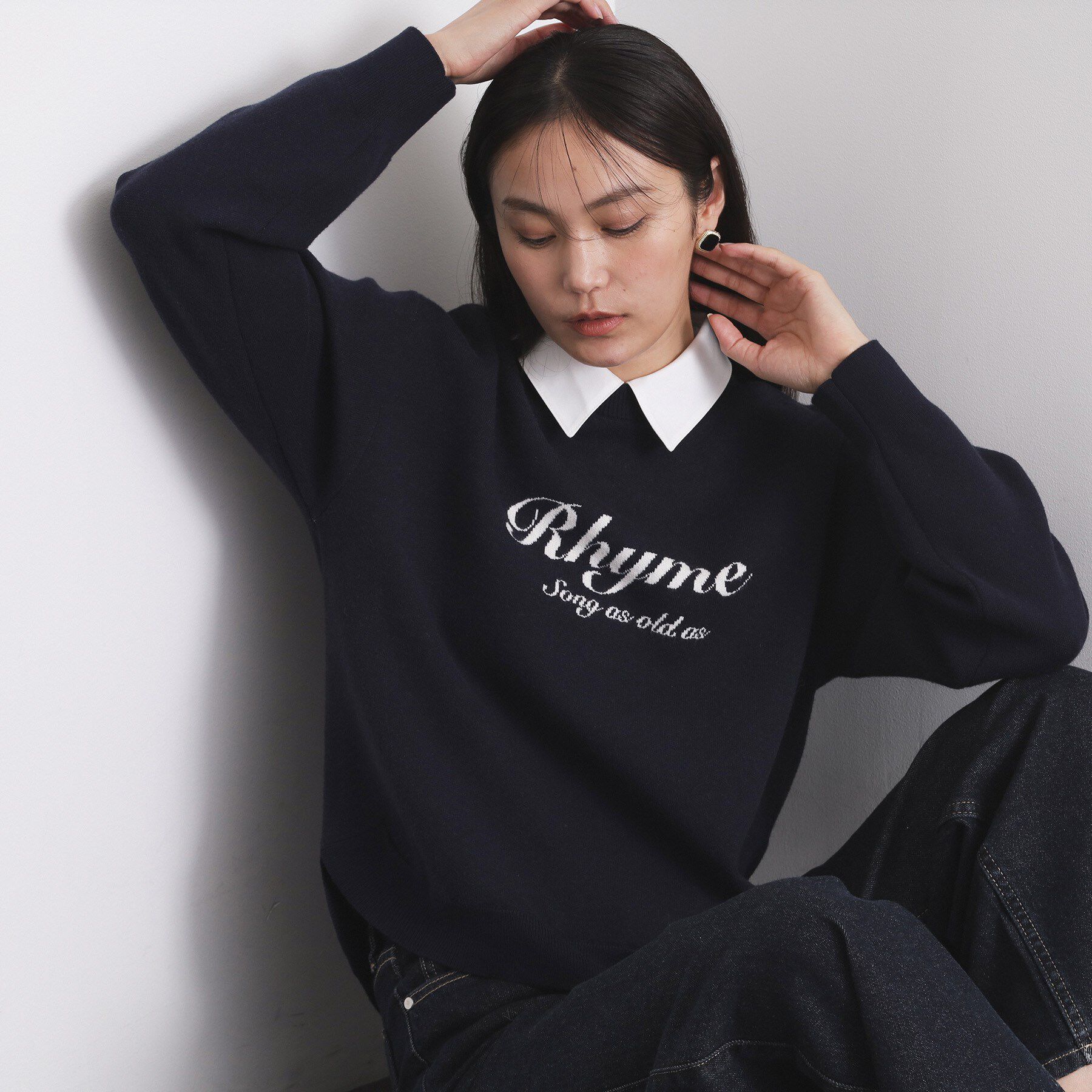 OPAQUE.CLIP「襟付きロゴジャカードニット【洗濯機OK】」|ニット・セーター|ネイビー(094)