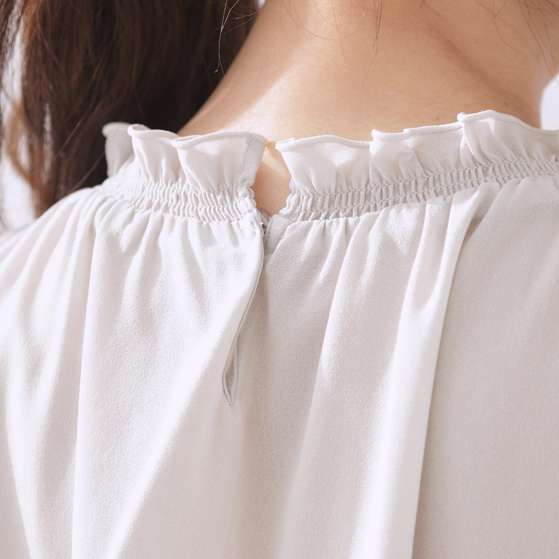 Couture broach「【二の腕カバー・通勤】シャーリングシアーブラウス」|シャツ・ブラウス|