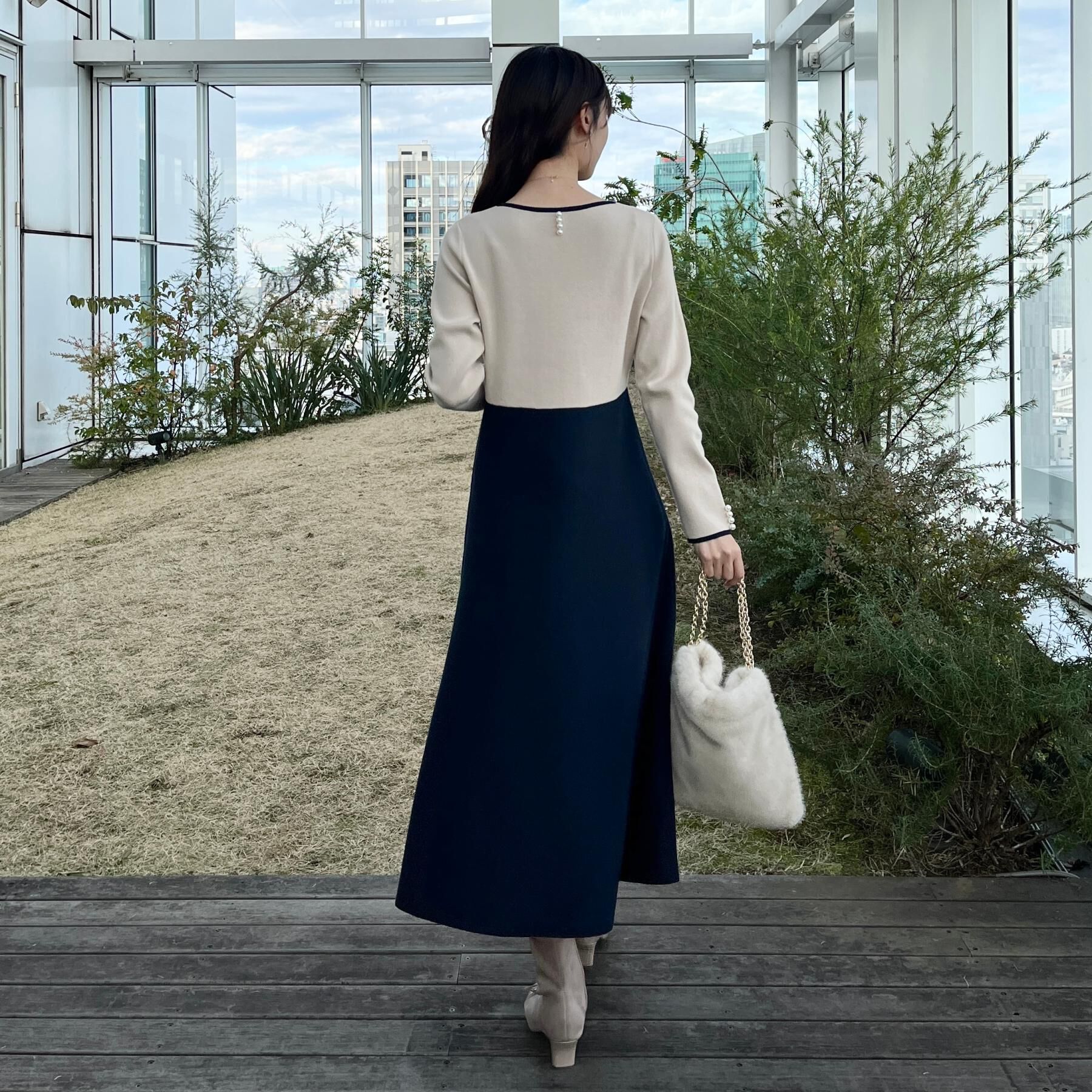 Couture broach「【ハレの日・通勤】スクエアネック バイカラー ニットワンピース」|ワンピース|