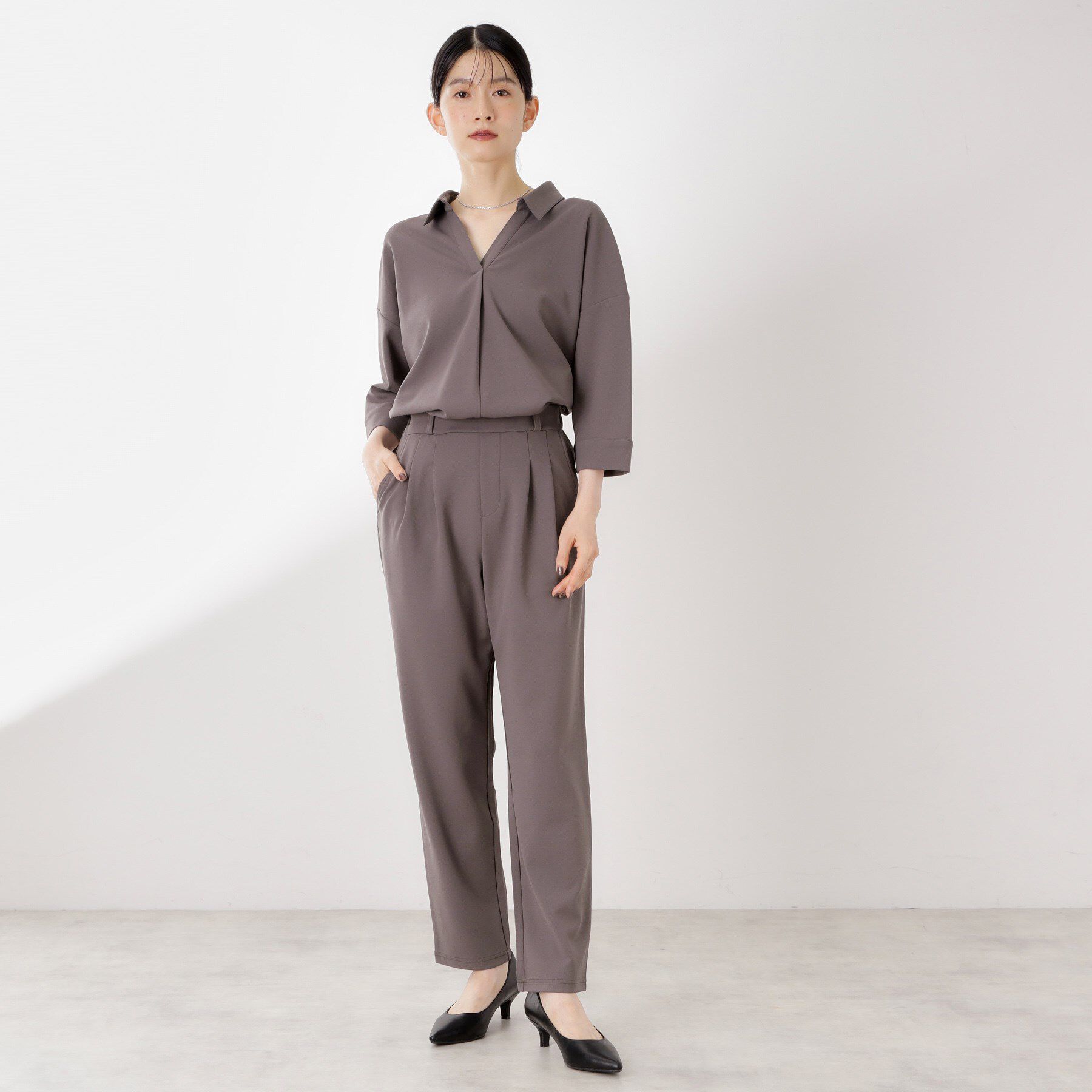 THE SHOP TK「【着るだけでコーディネートが決まる】スキッパーブラウス&パンツセット」|スーツ|トープ(054)
