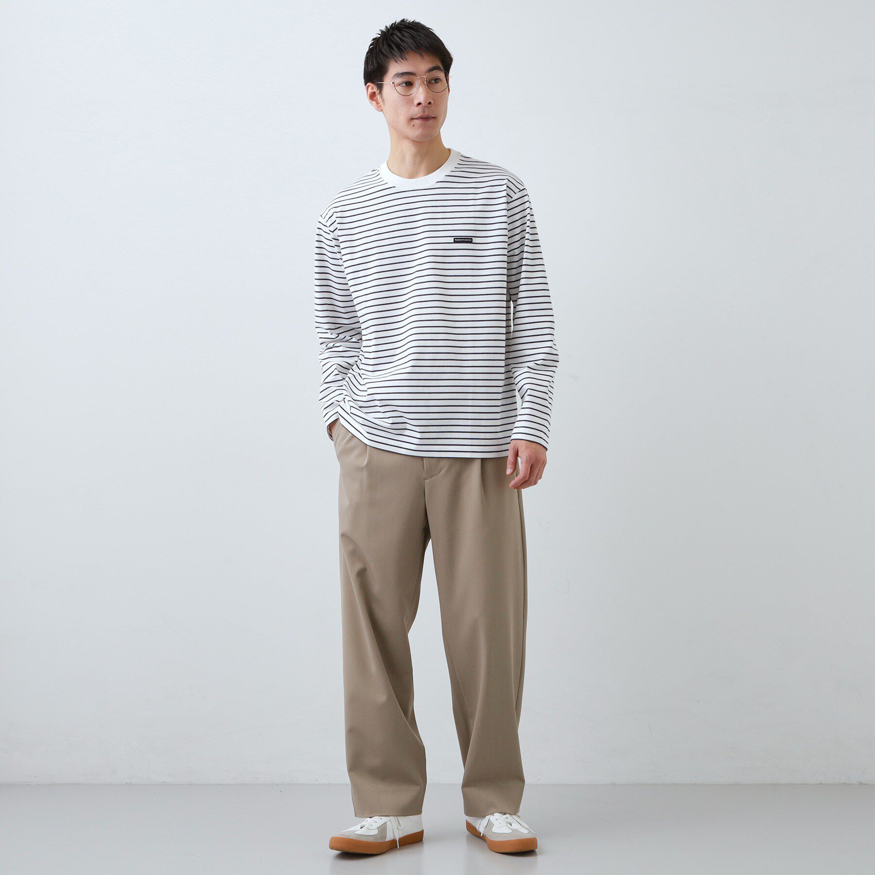 THE SHOP TK「【スタイルを選ばず着られる】ワンポイント 長袖Tシャツ 洗濯機OK/UVカット/毛玉になりにくい」|Tシャツ・カットソー|