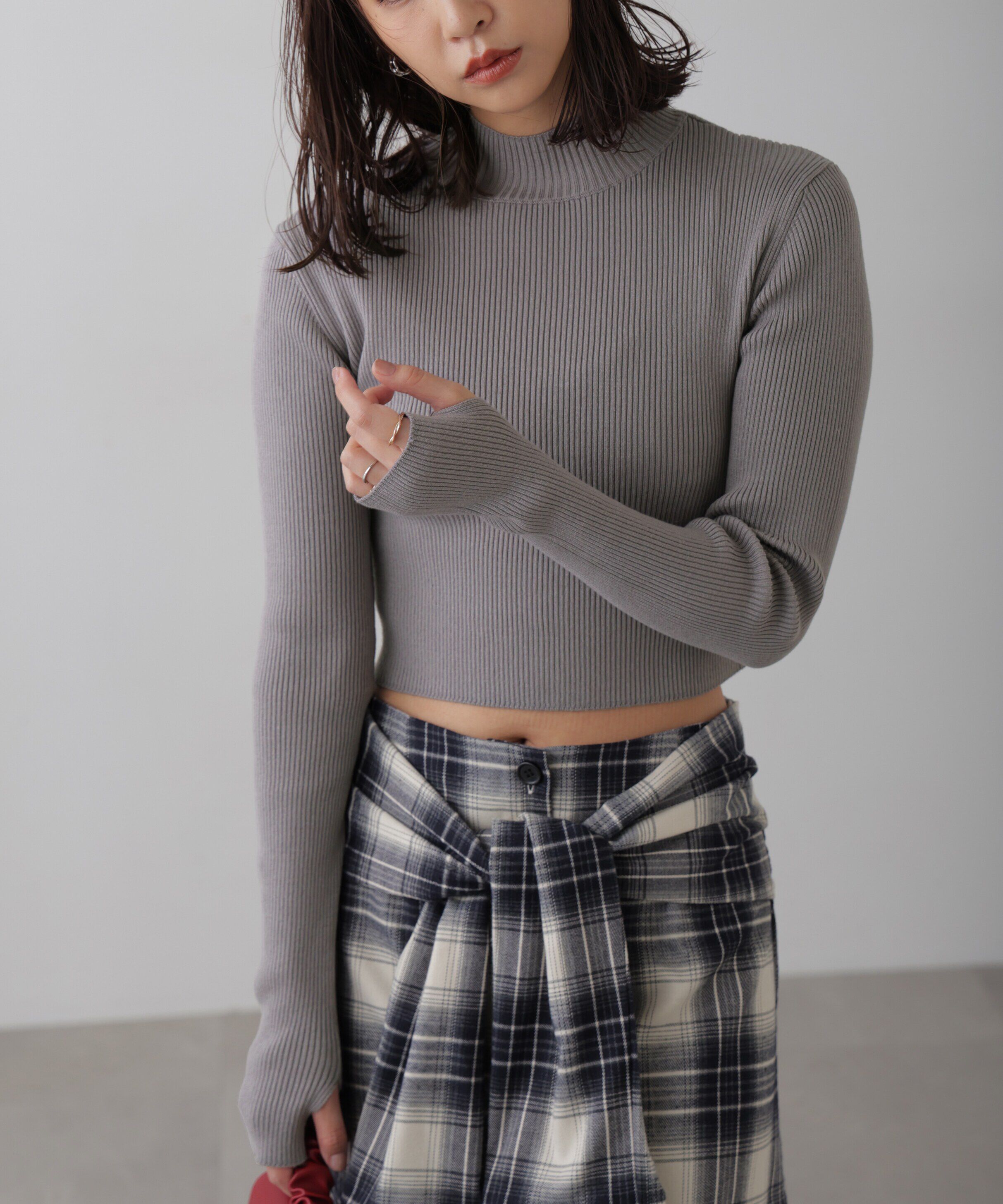  「〈洗える〉マシンウォッシャブルハイネックショート丈ニット」|ニット・セーター|