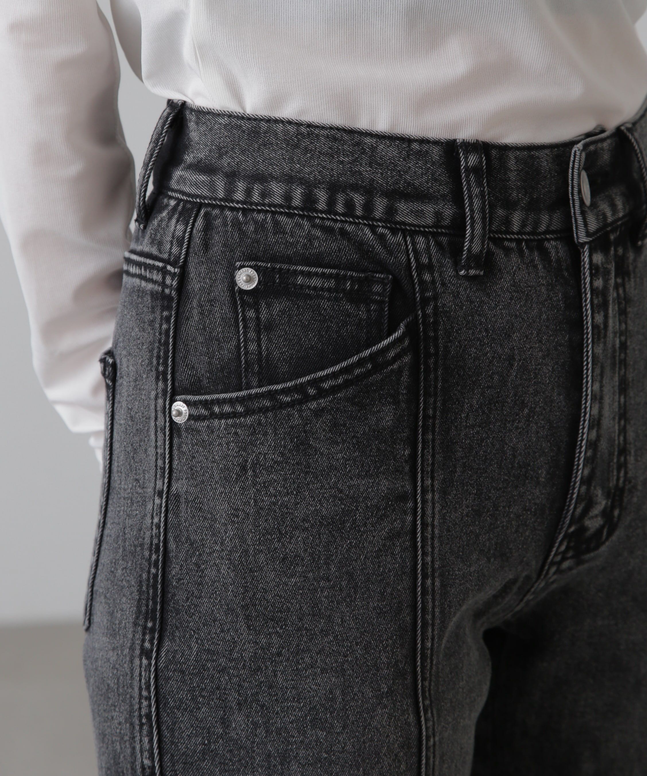  「[低身長サイズ/Sシリーズ]フロントシームフレアストレッチデニムパンツ」|その他|