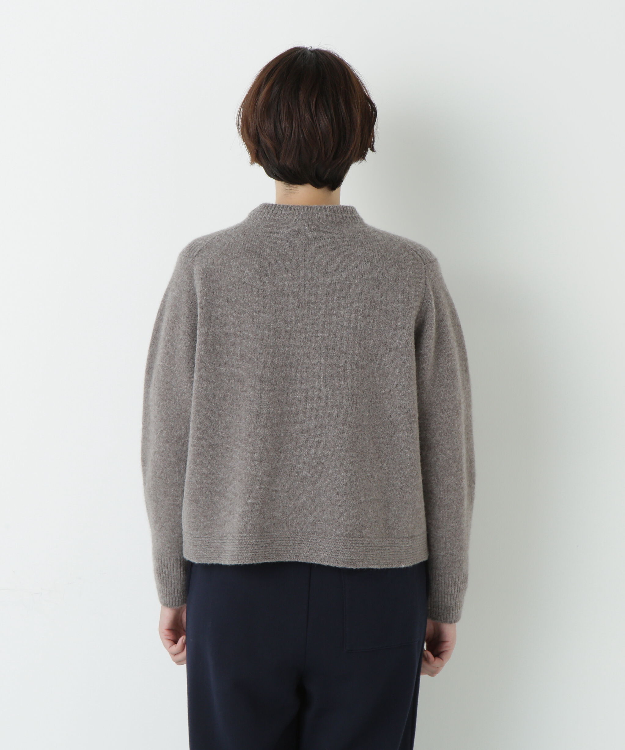  「ミドルゲージエアリーニット」|ニット・セーター|