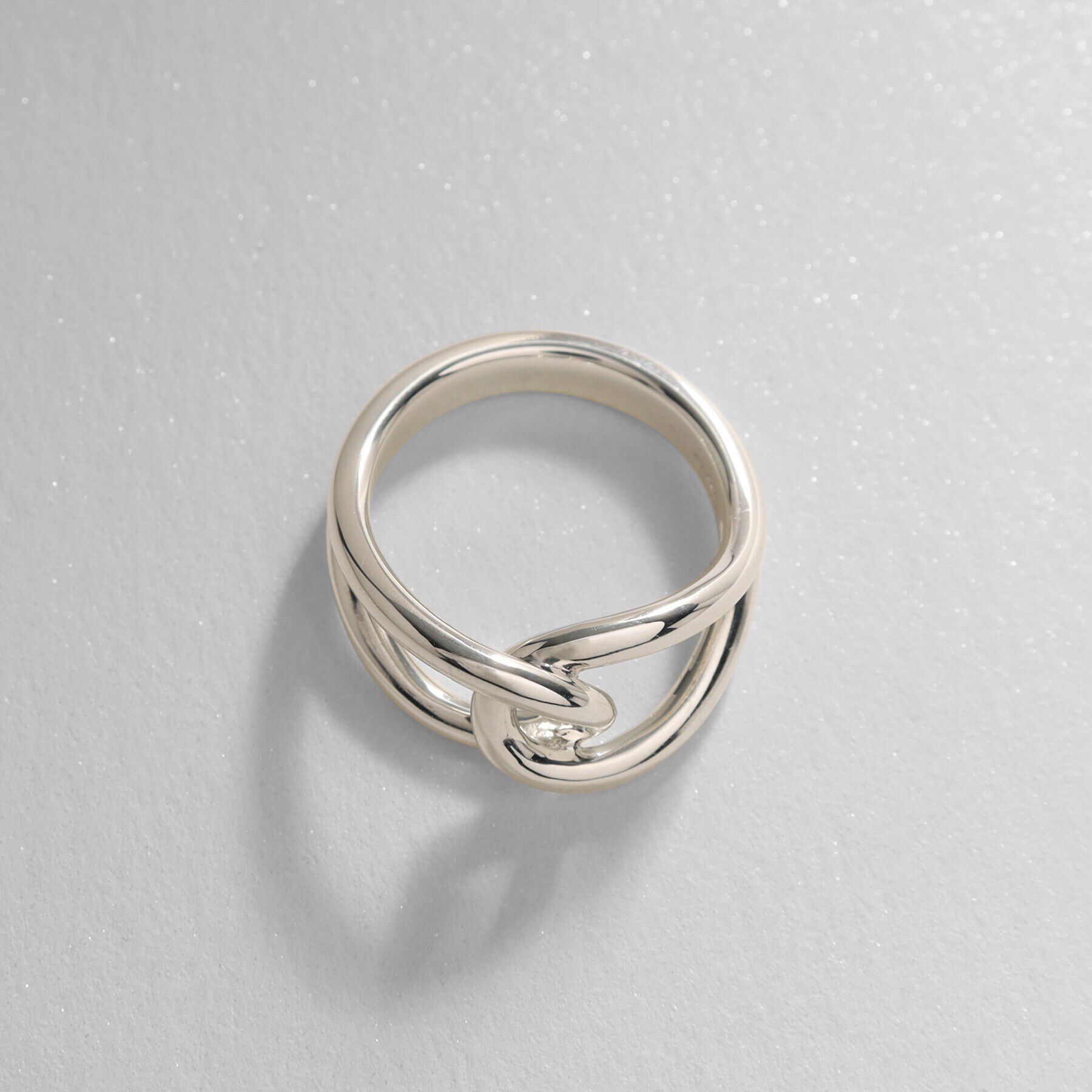 COCOSHNIK ONKITSCH「シルバー ラインリング オーバルノット」|リング|