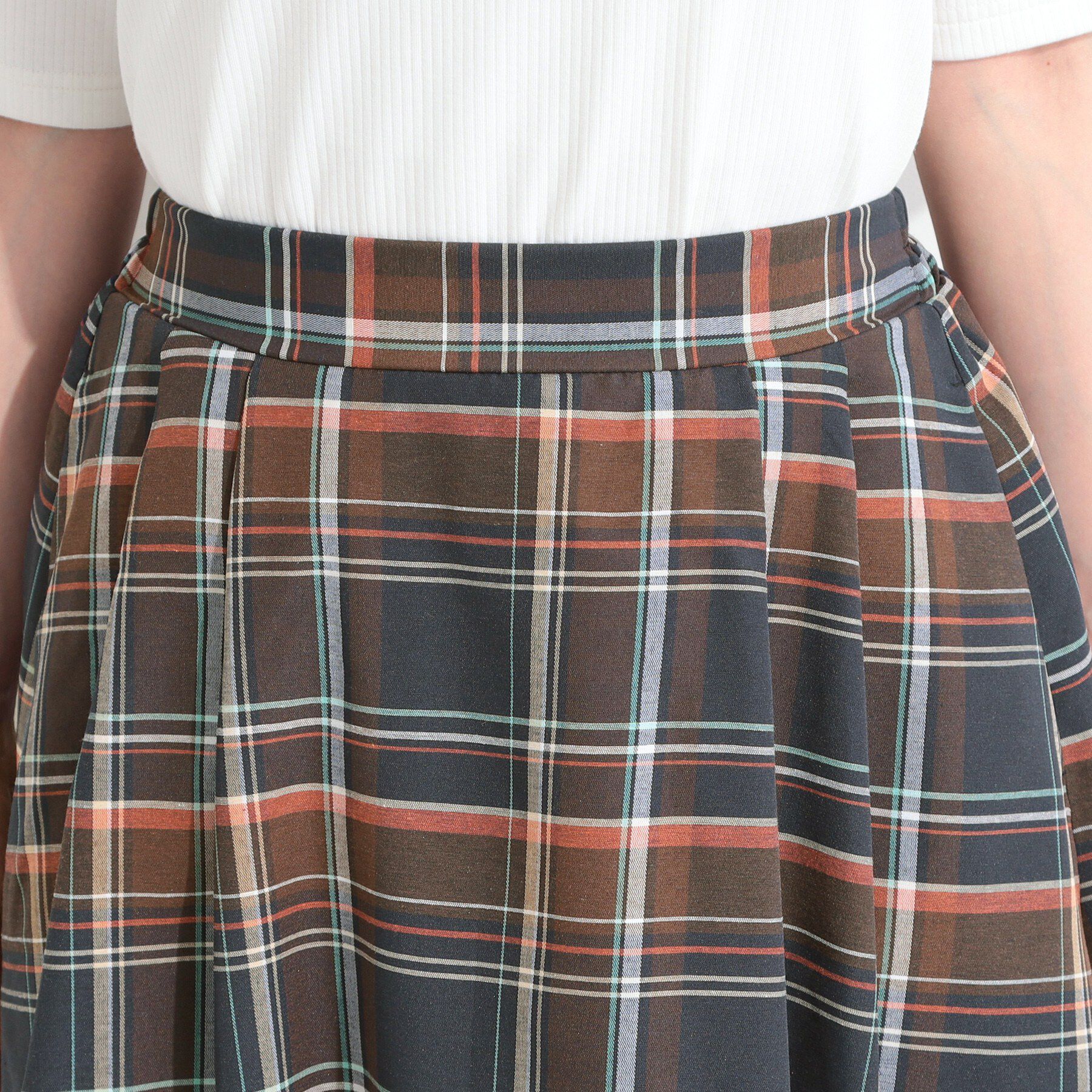 SHOO･LA･RUE「【S-LL/洗濯機可】1枚で華やか やわらかチェックフレアスカート」|スカート|