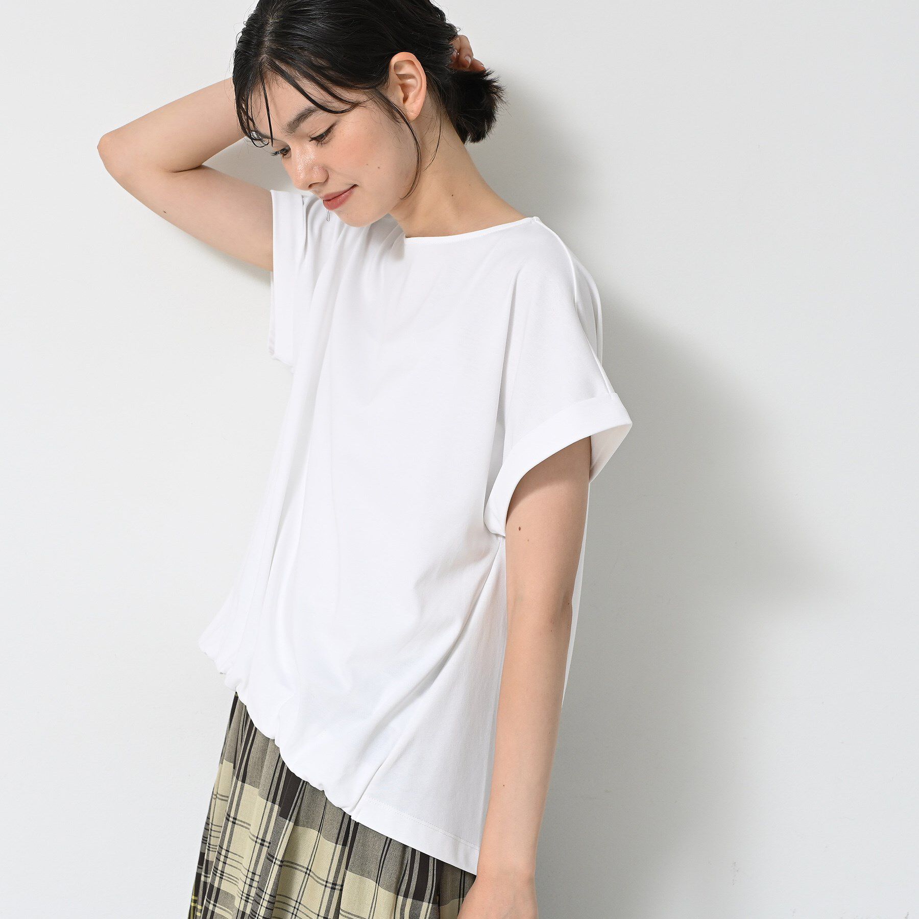 Dessin「【二の腕カバー／UVカット】ロールアップスリーブ裾ギャザーカットソー」|Tシャツ・カットソー|