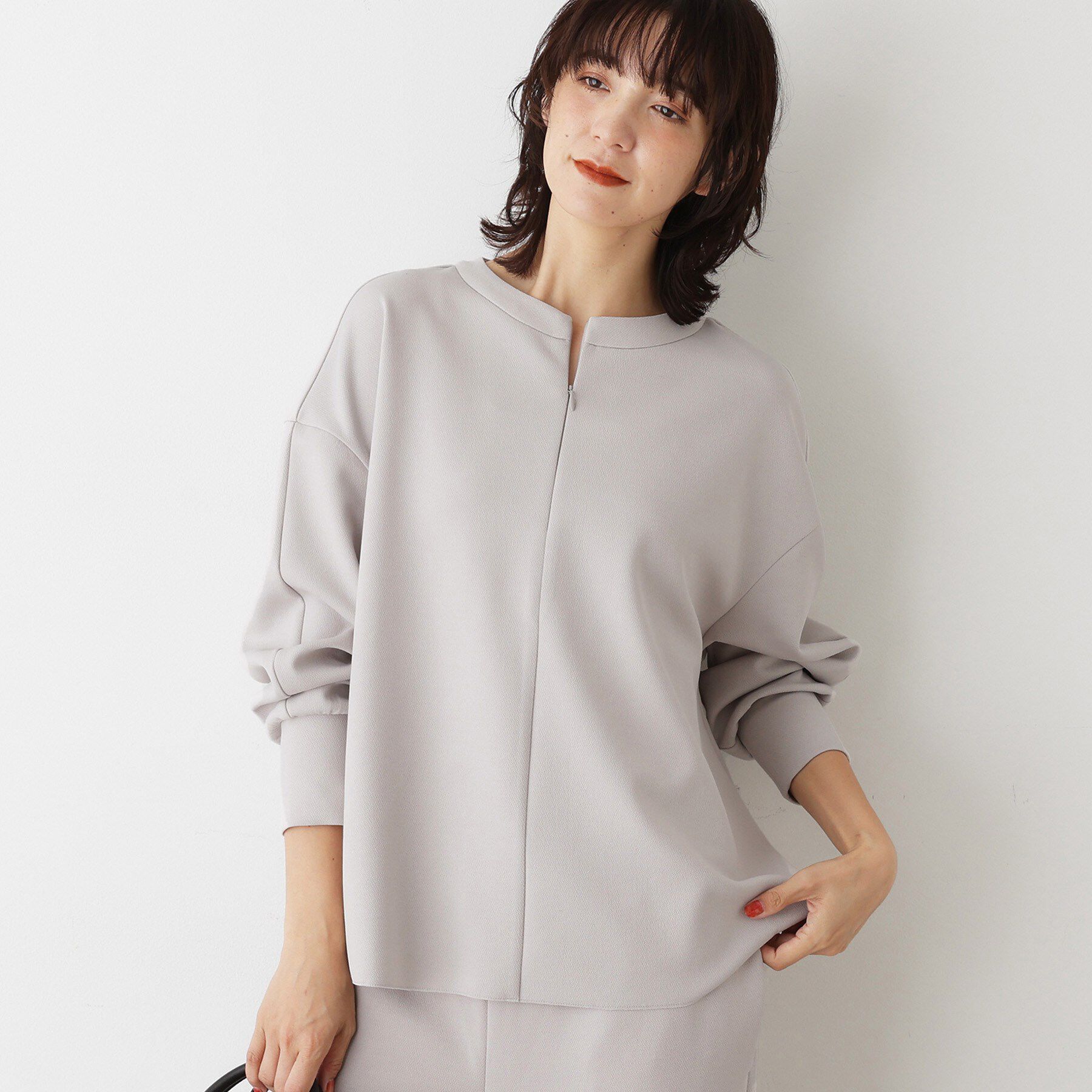 Dessin「【セットアップ可/洗える】ドライタッチジョーゼットジップブラウス」|シャツ・ブラウス|