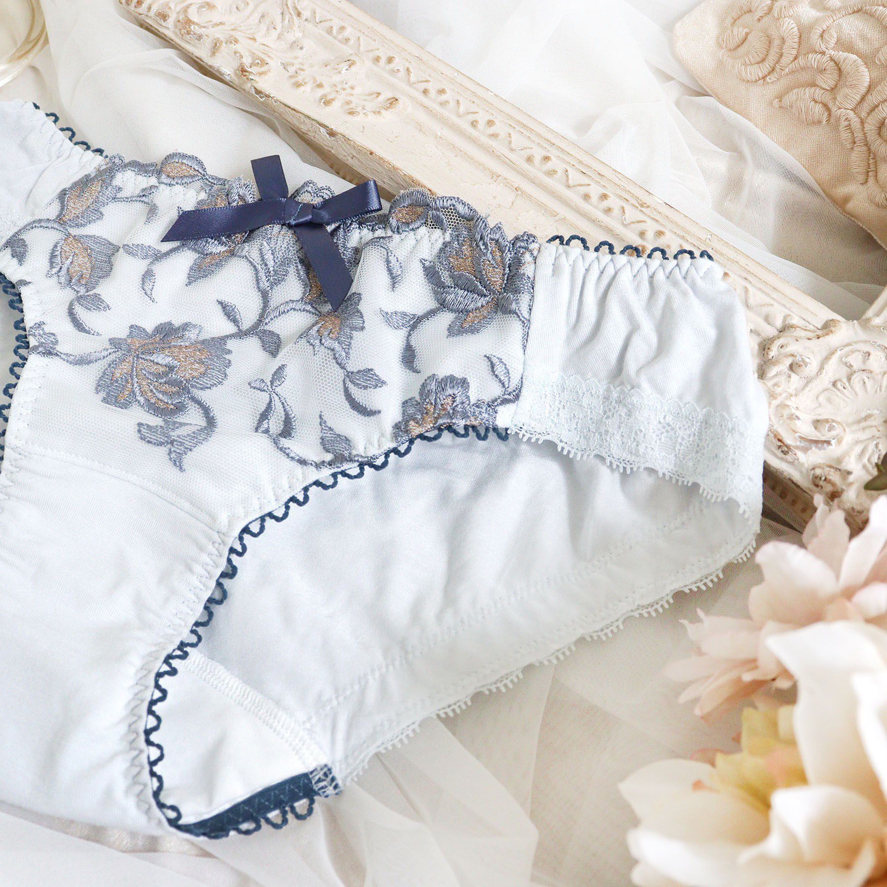 Risa Magli「エレノア サニタリー」|インナー|